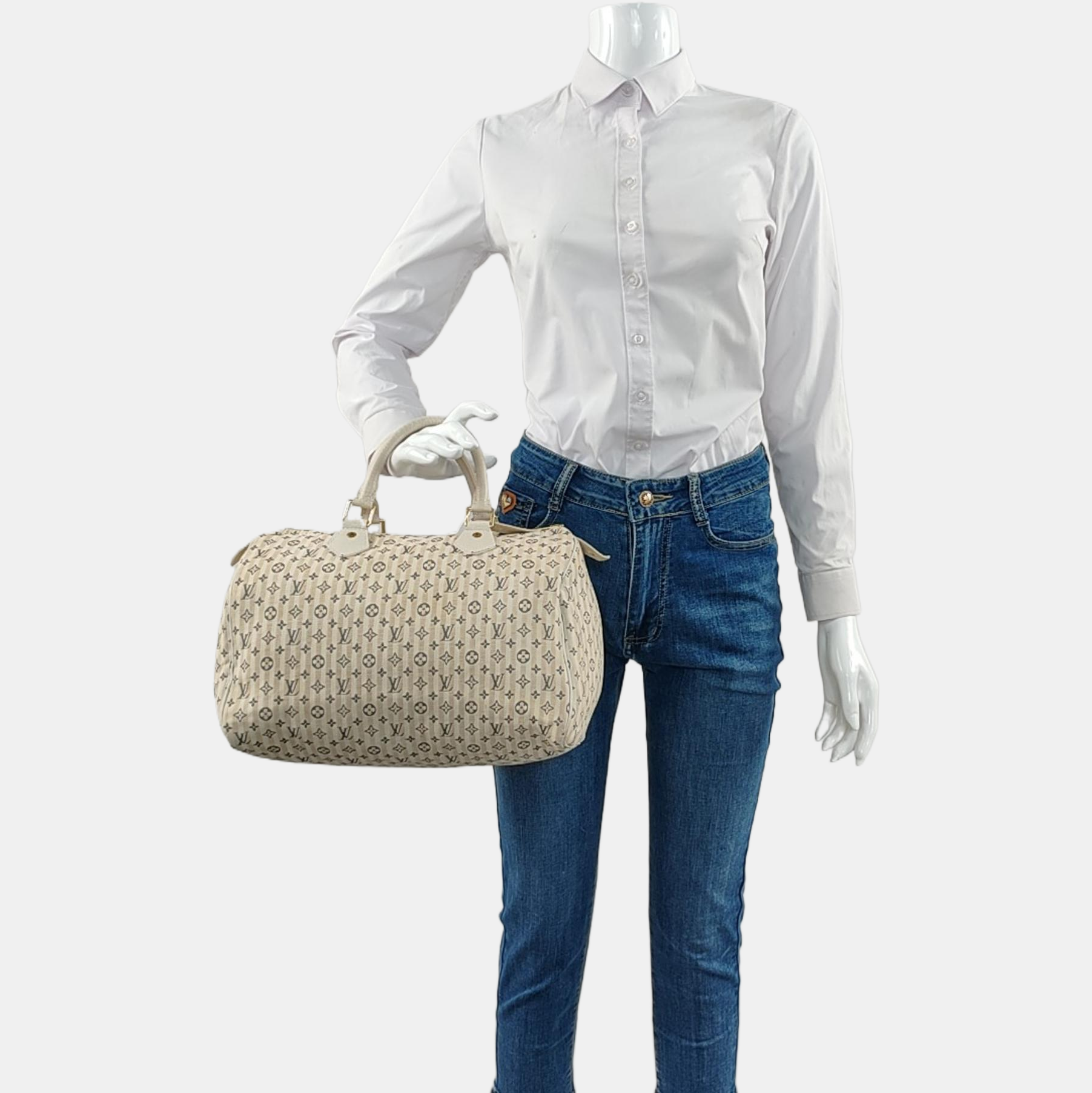 Authenticated pre-owned  SPEEDY 30 Monogram Canvas White - Top Handle Bag at Looply