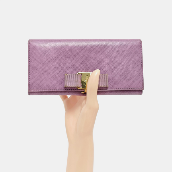 Authenticated pre-owned  Vara Calfskin Purple Wallet - Wallet at Looply