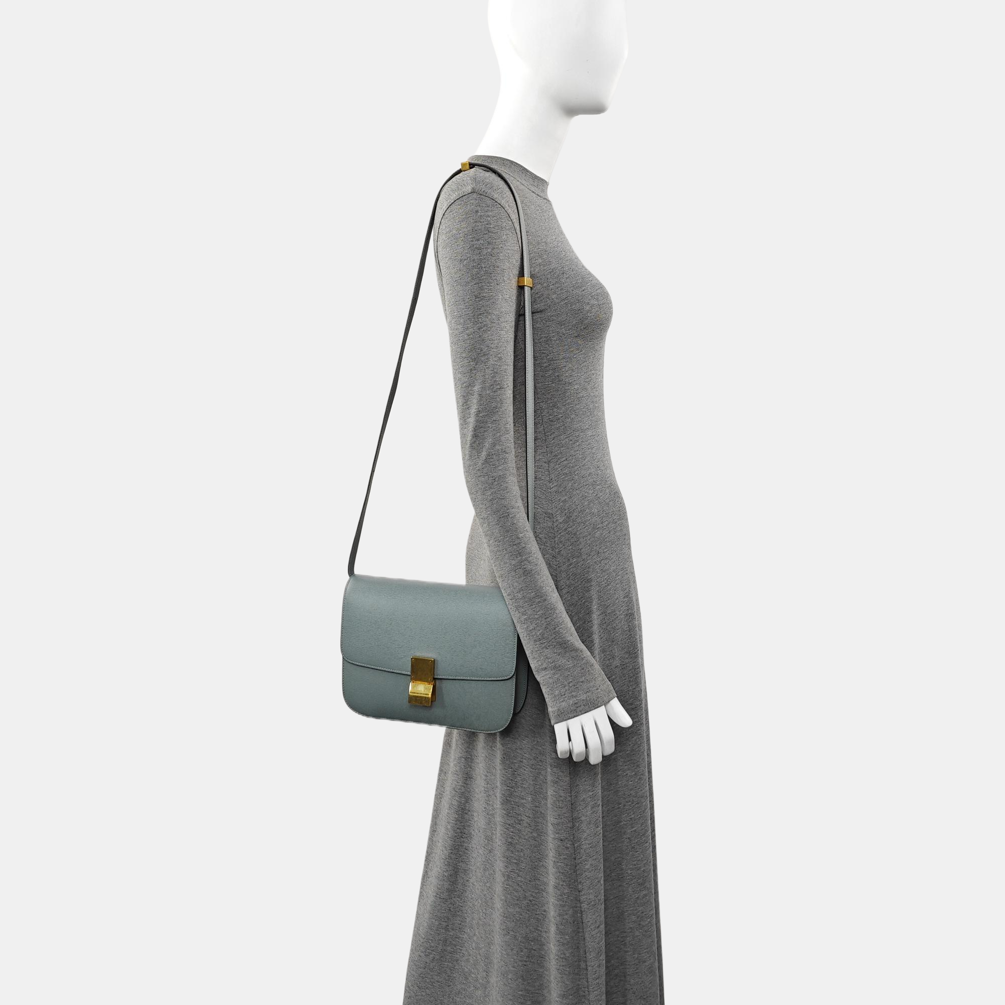 CLASSIC BOX Medium Calfskin Gray