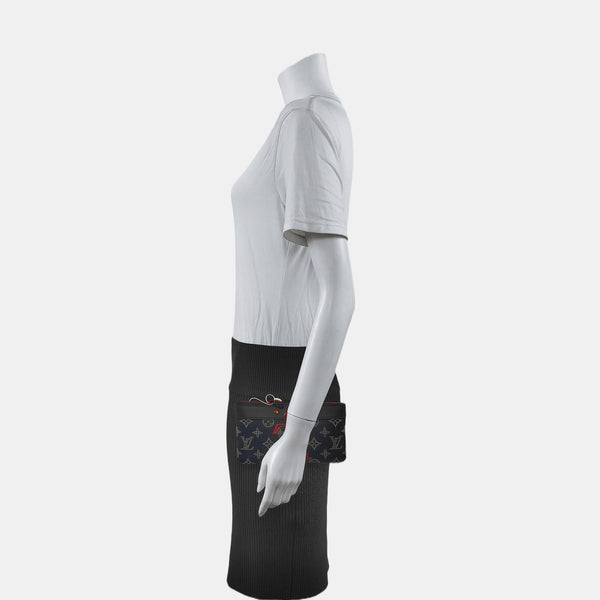 DISCOVERY PM Monogram Coated Canvas Black