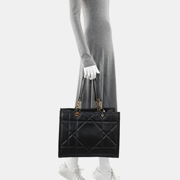 Cannage Calfskin Tote Bag Medium Black