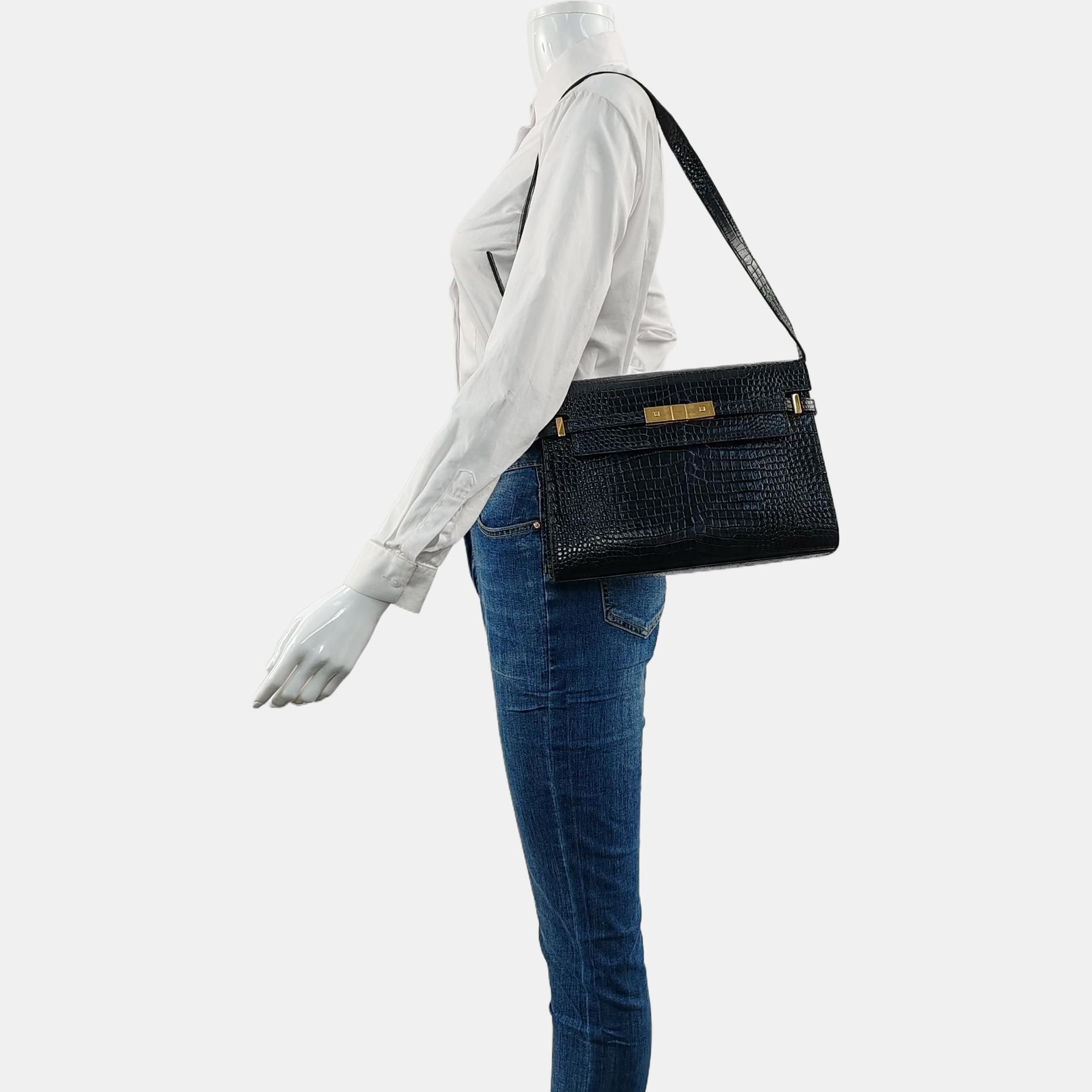 MANHATTAN Medium Calfskin Black