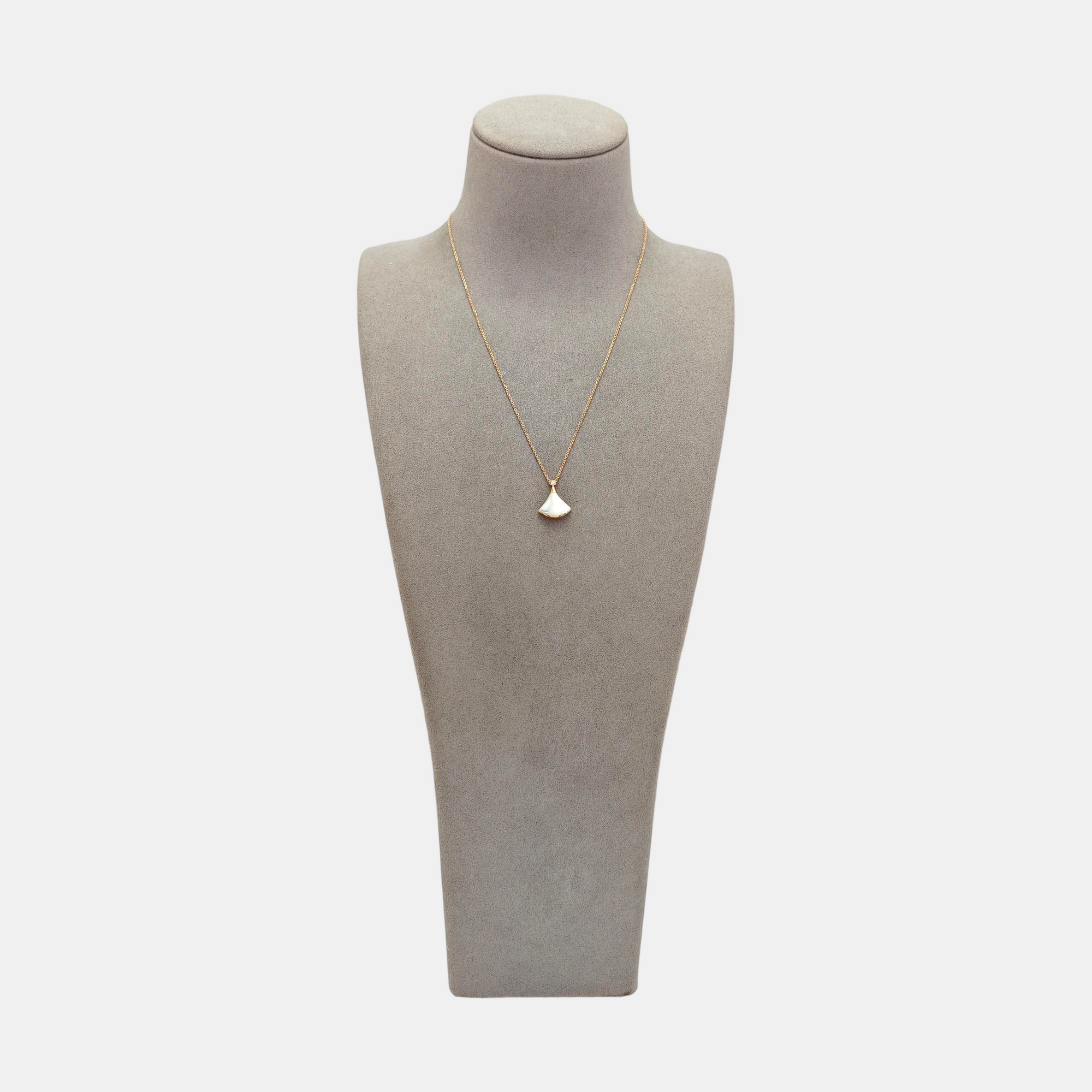 DIVAS' DREAM 18k Rose Gold Necklace