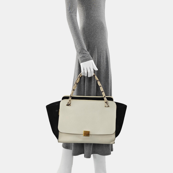 TRAPEZE Medium Calfskin White