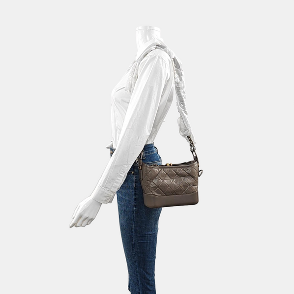 Authenticated pre-owned  GABRIELLE Quilted Calfskin Gray - Crossbody Bag at Looply