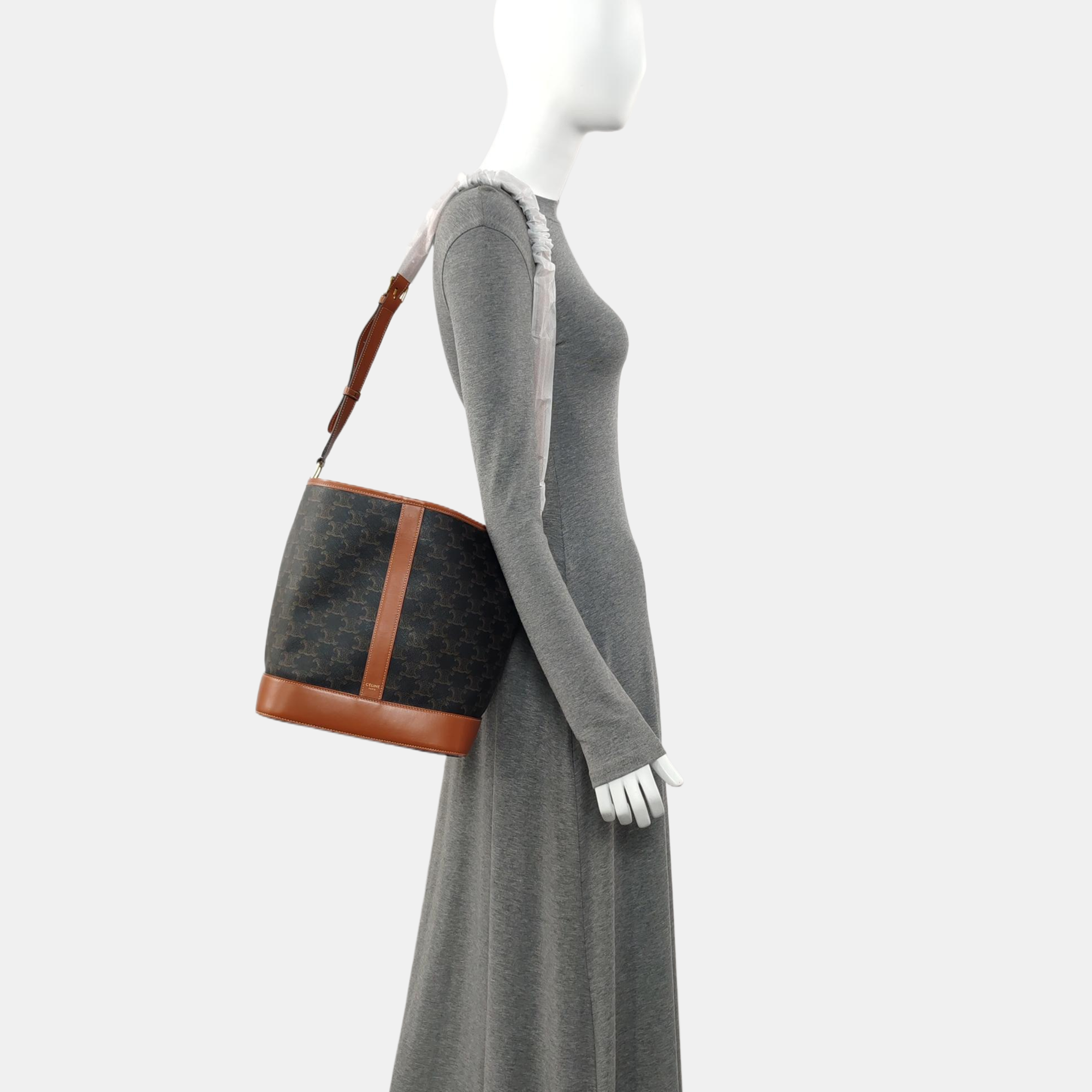 Authenticated pre-owned  TRIOMPHE CANVAS Medium Coated Canvas Yellow - Bucket Bag at Looply