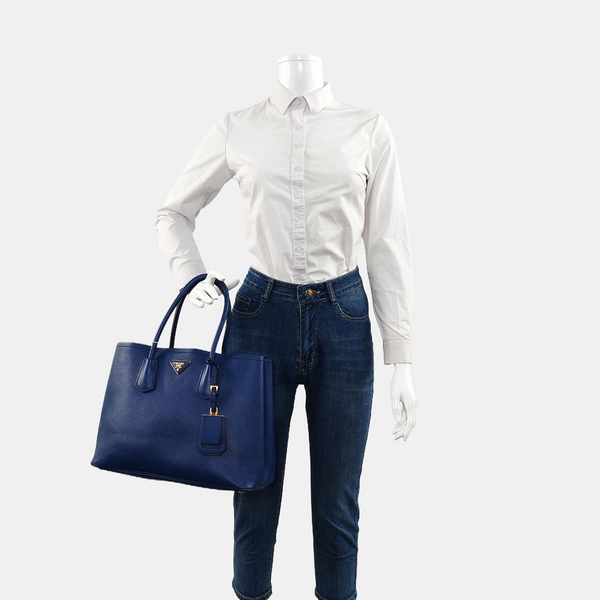 Authenticated pre-owned  Double Saffiano Calfskin Blue - Tote Bag at Looply