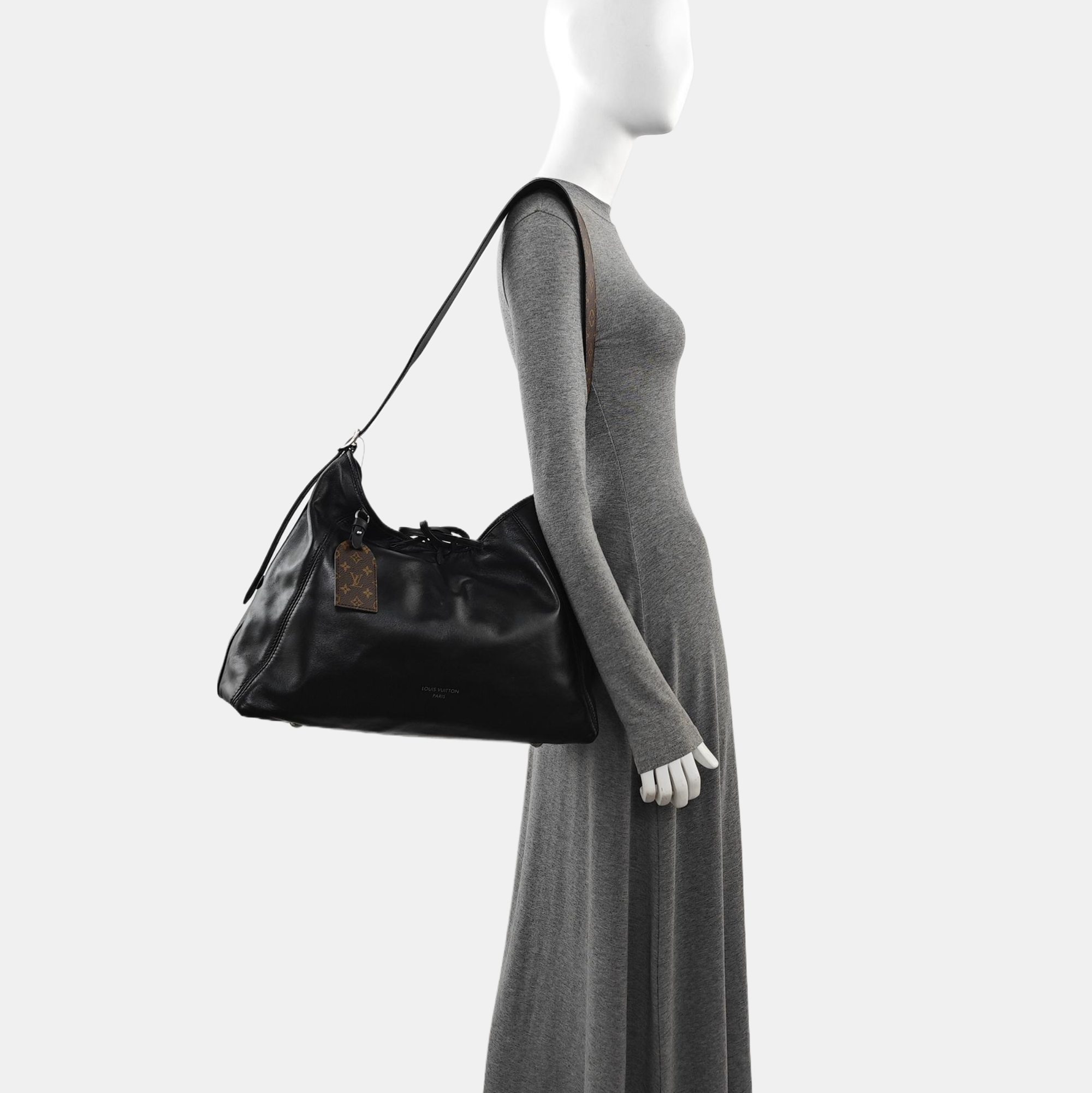 CARRYALL MM Monogram Lambskin Black