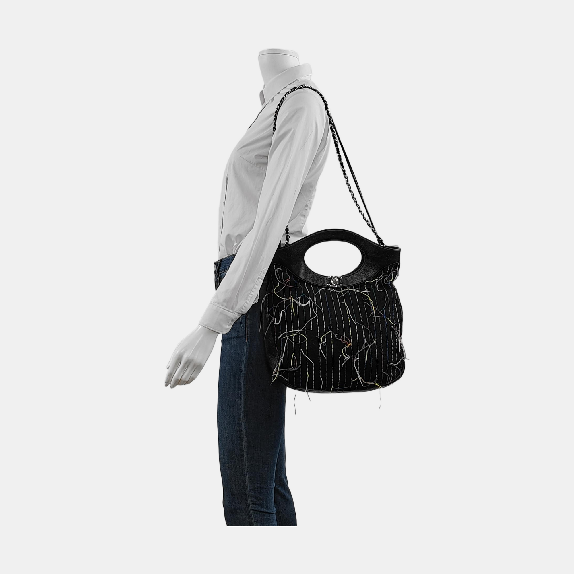 CHANEL 31 Quilted Calfskin Black