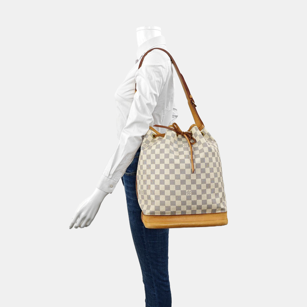 NOÉ GM Damier Azur Coated Canvas White