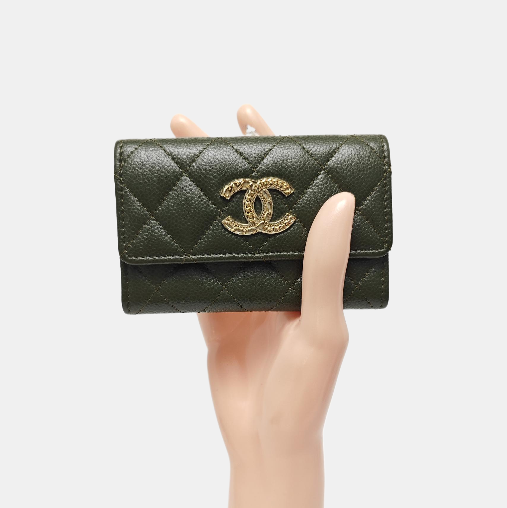 Quilted Grained Calfskin Wallet Green
