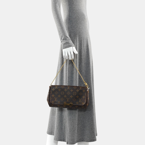 FAVORITE MM Monogram Coated Canvas Brown