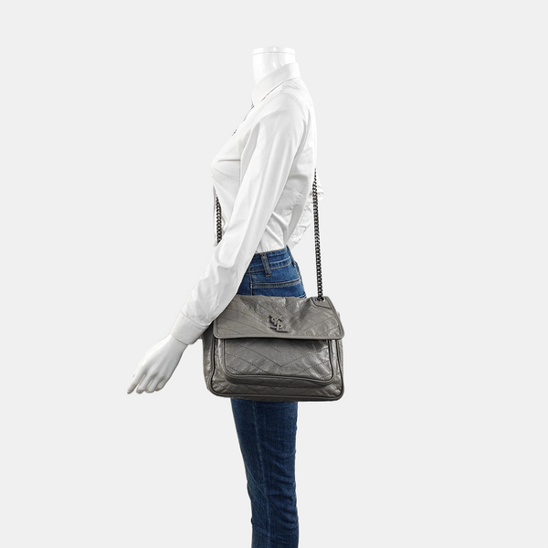 NIKI Medium Chevron, Quilted Calfskin Gray