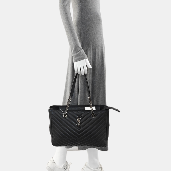 MONOGRAM Chevron Lambskin Black