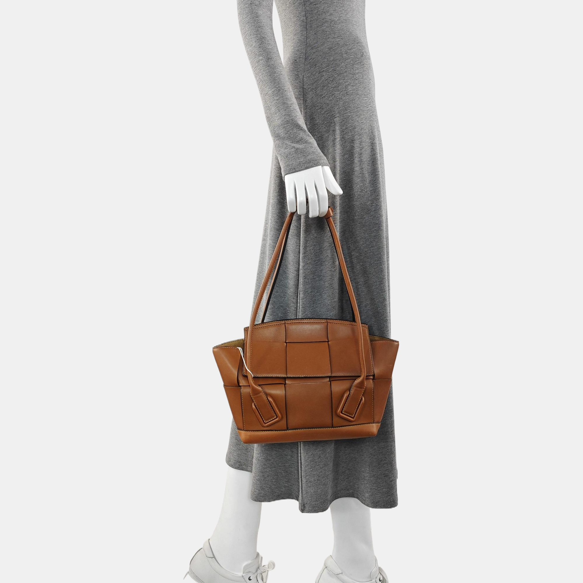 Arco Small Calfskin Brown