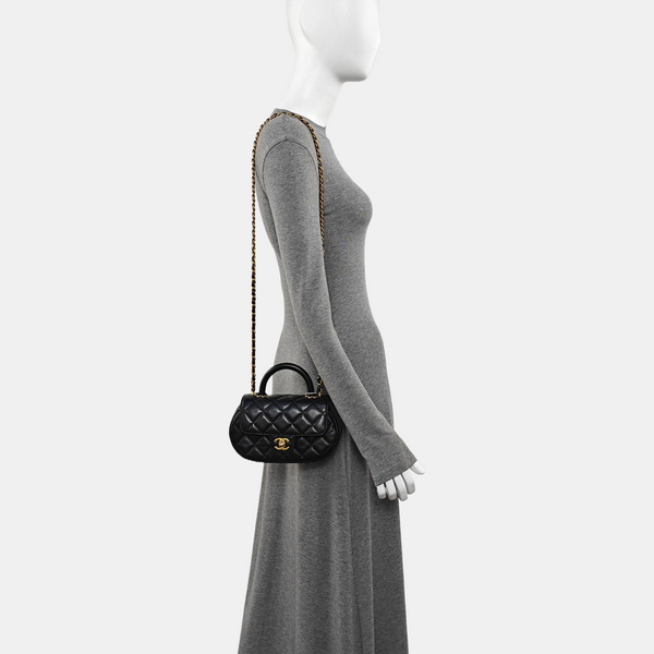 Quilted Lambskin Shoulder Bag Medium Black