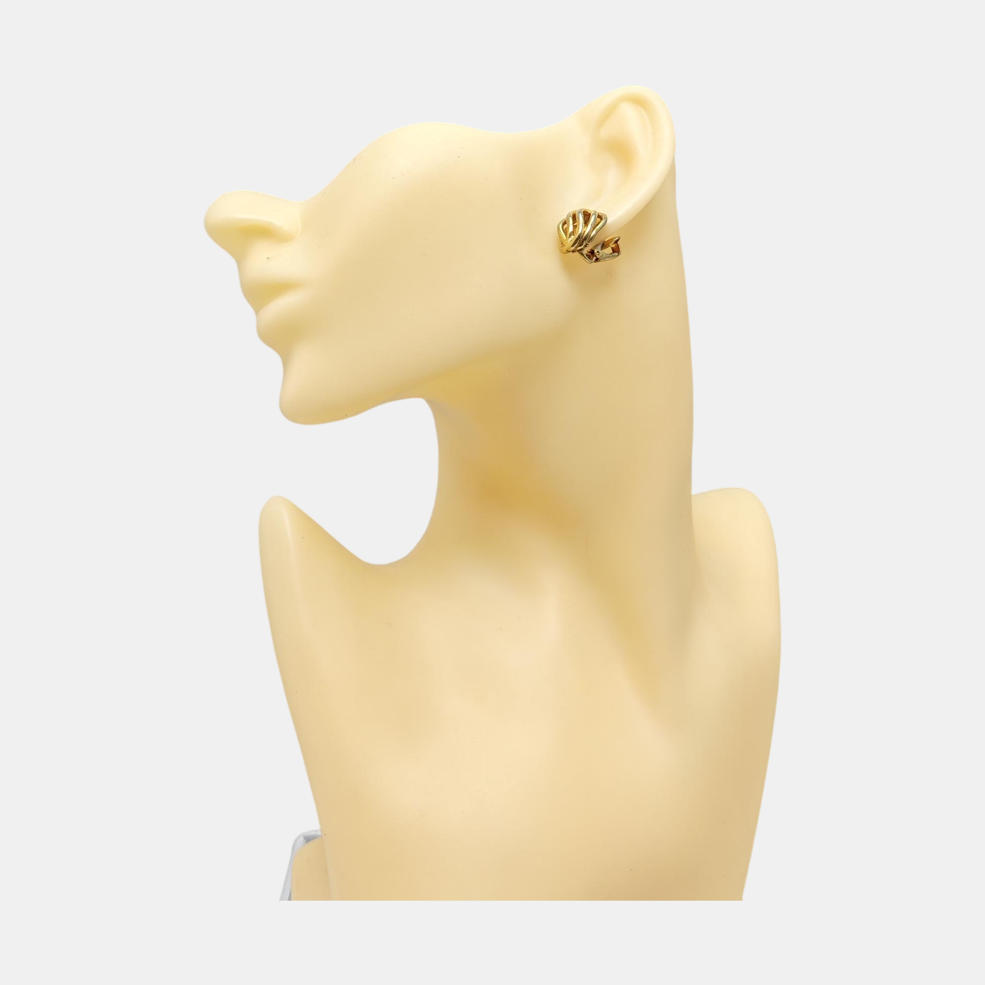 Twist Round Metal Gold Clip On Earrings