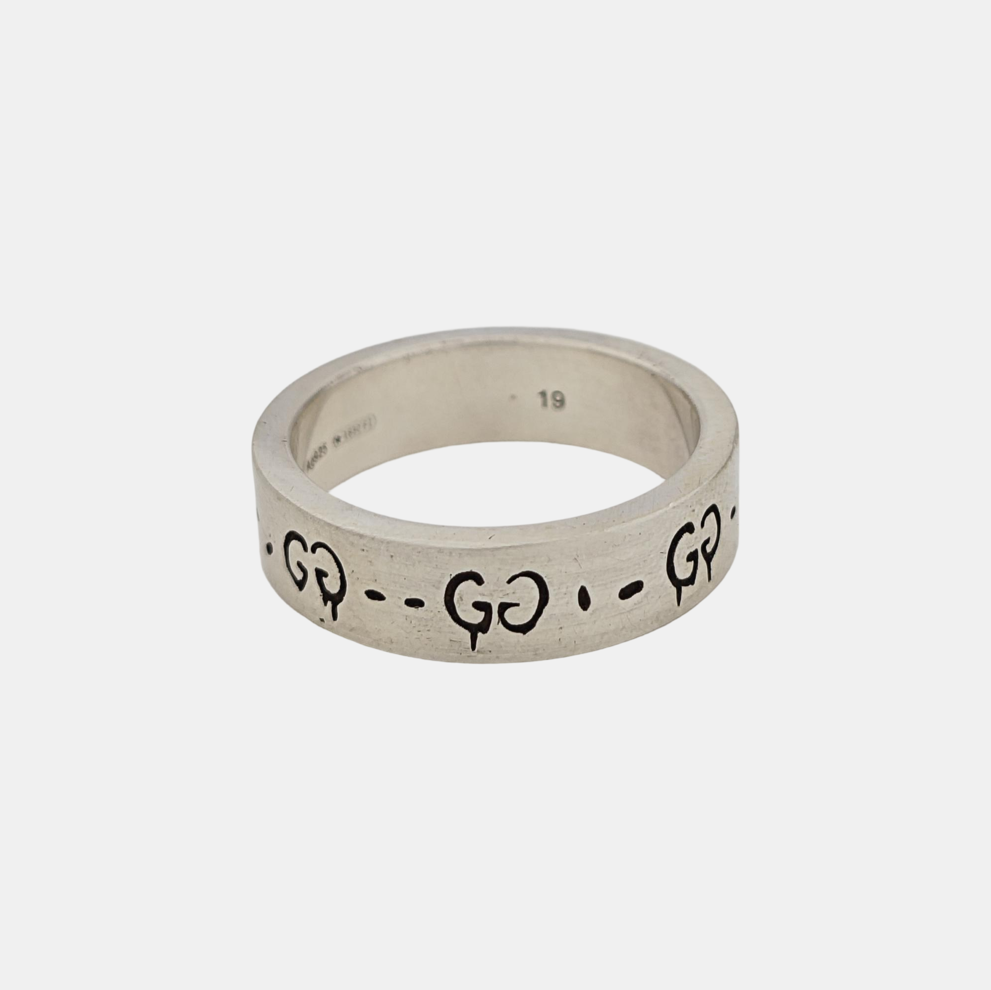925 Sterling Silver Ring HK 19