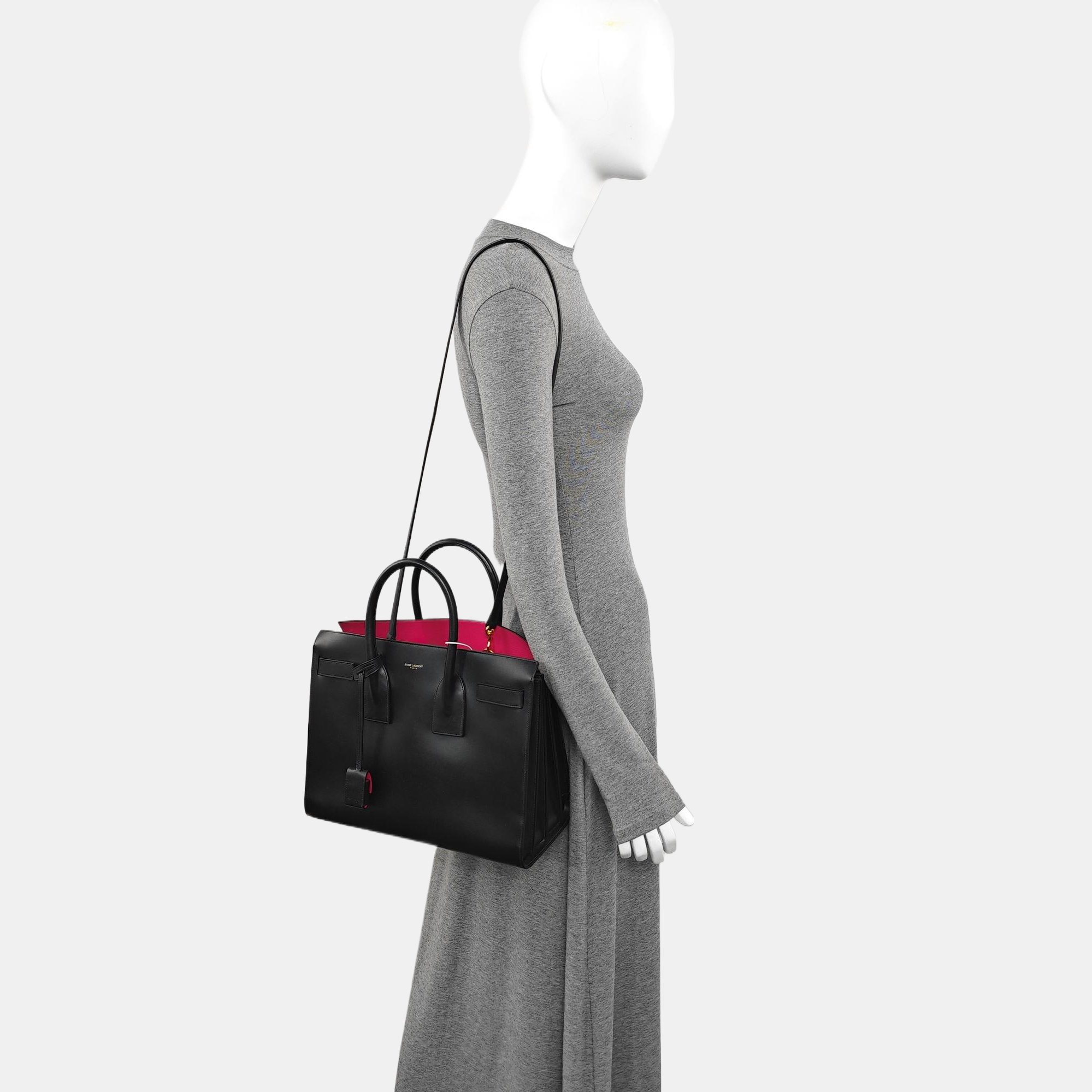 SAC DE JOUR Calfskin Black