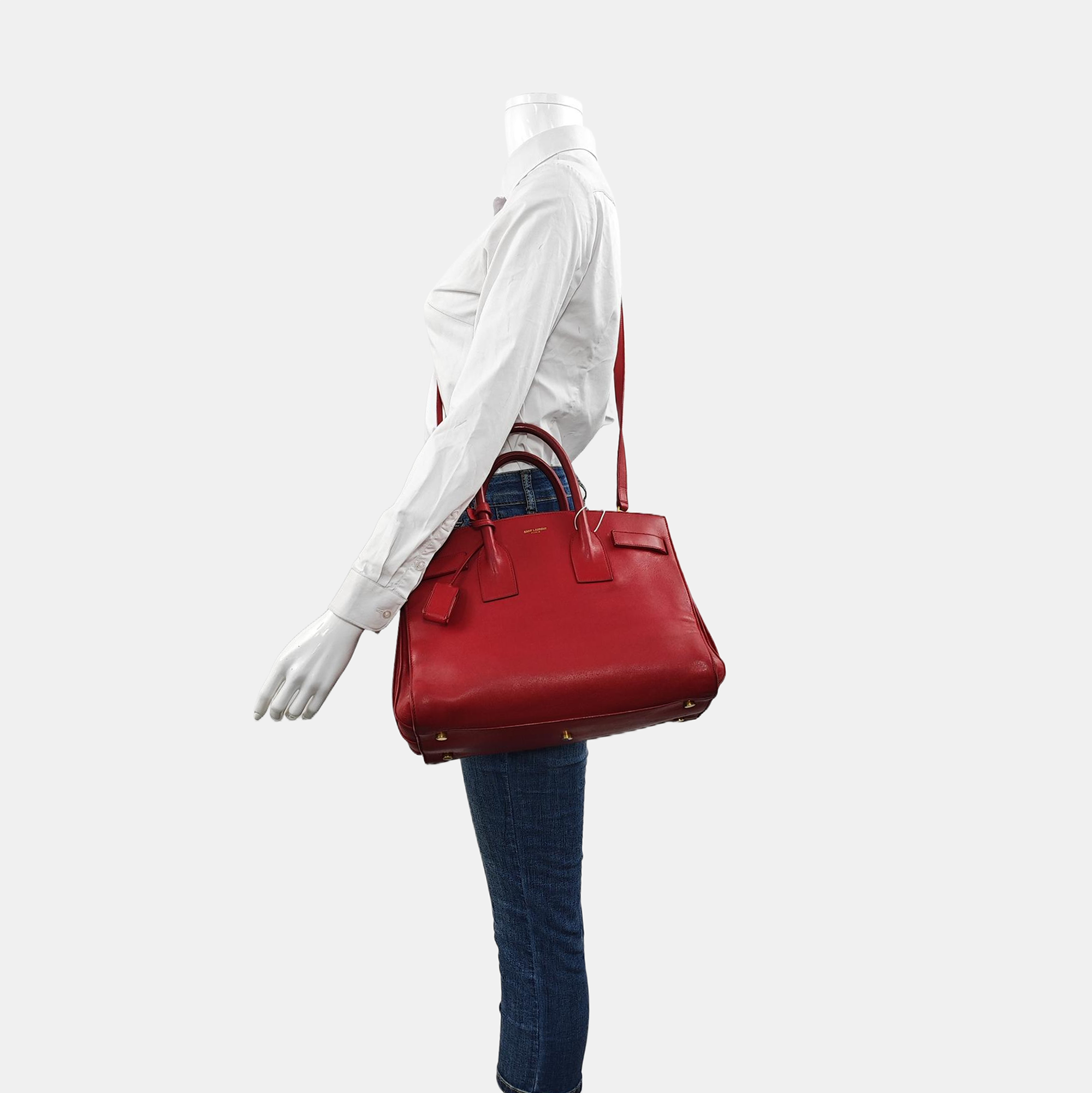 Authenticated pre-owned  SAC DE JOUR Small Calfskin Red - Shoulder Bag at Looply
