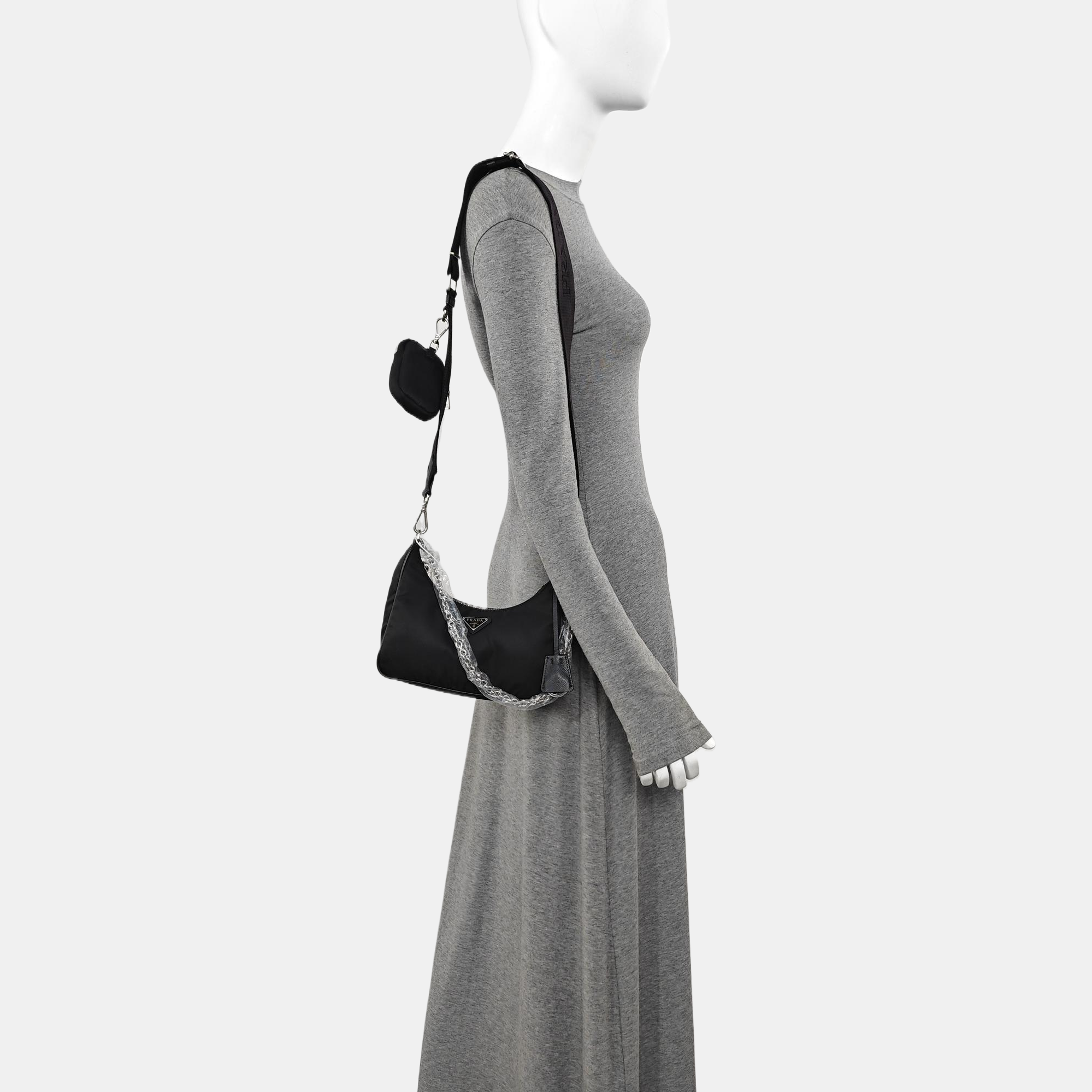 Re-Edition2000 Nylon Black