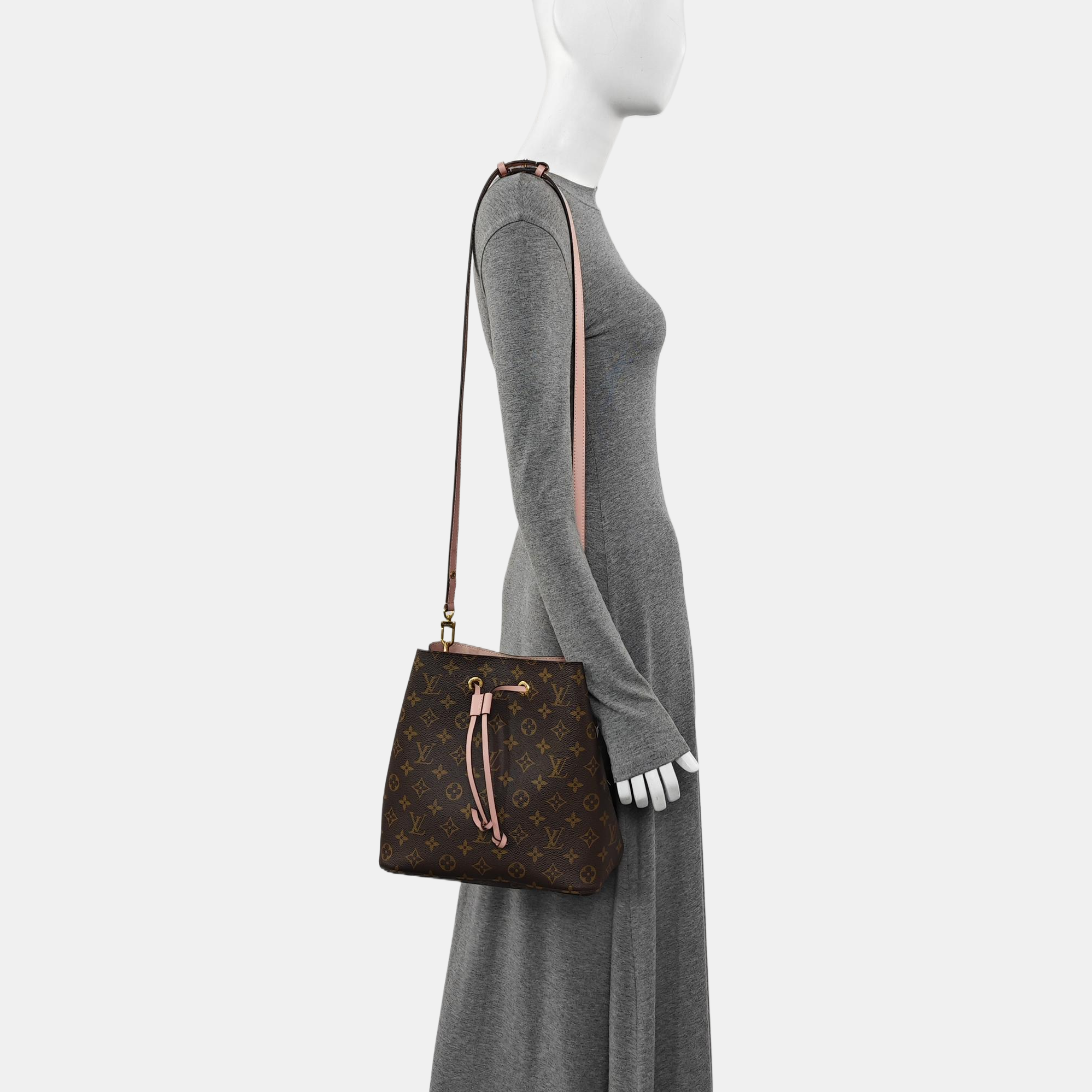 NÉONOÉ MM Monogram Coated Canvas Brown