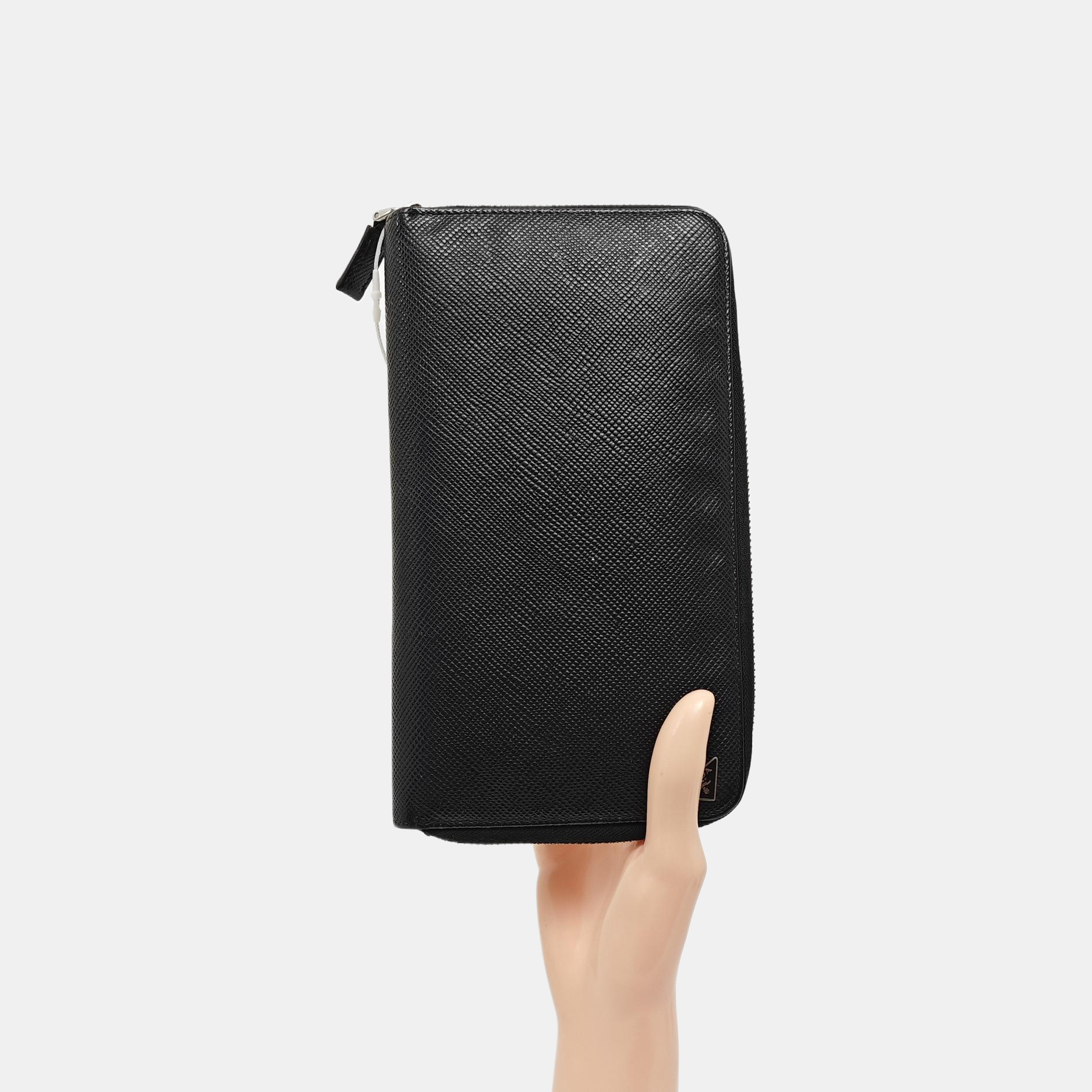 Saffiano Calfskin Wallet Black