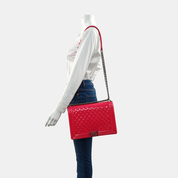 BOY CHANEL Maxi Quilted Patent Leather Red