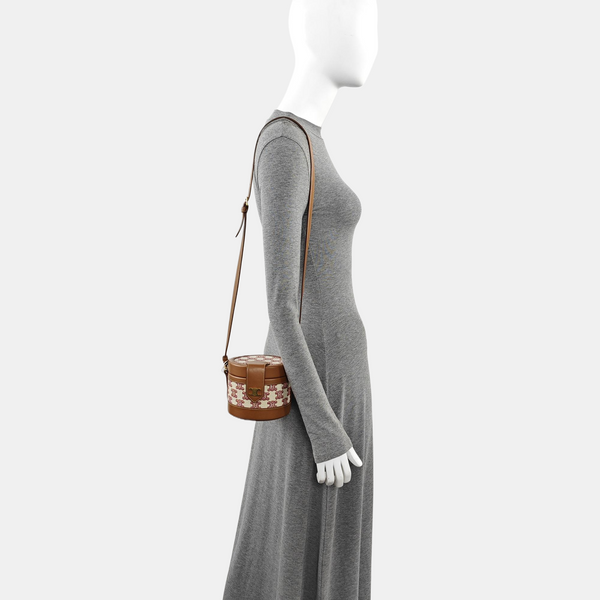 Authenticated pre-owned  TRIOMPHE Small Fabric Brown - Shoulder Bag at Looply