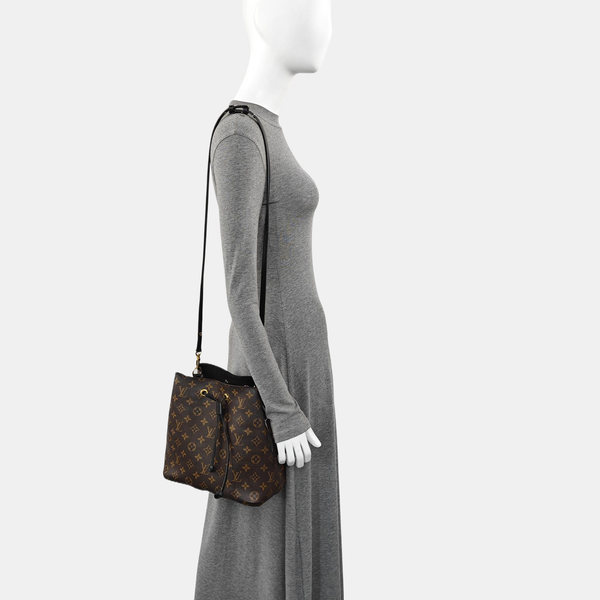 NÉONOÉ MM Monogram Coated Canvas Brown