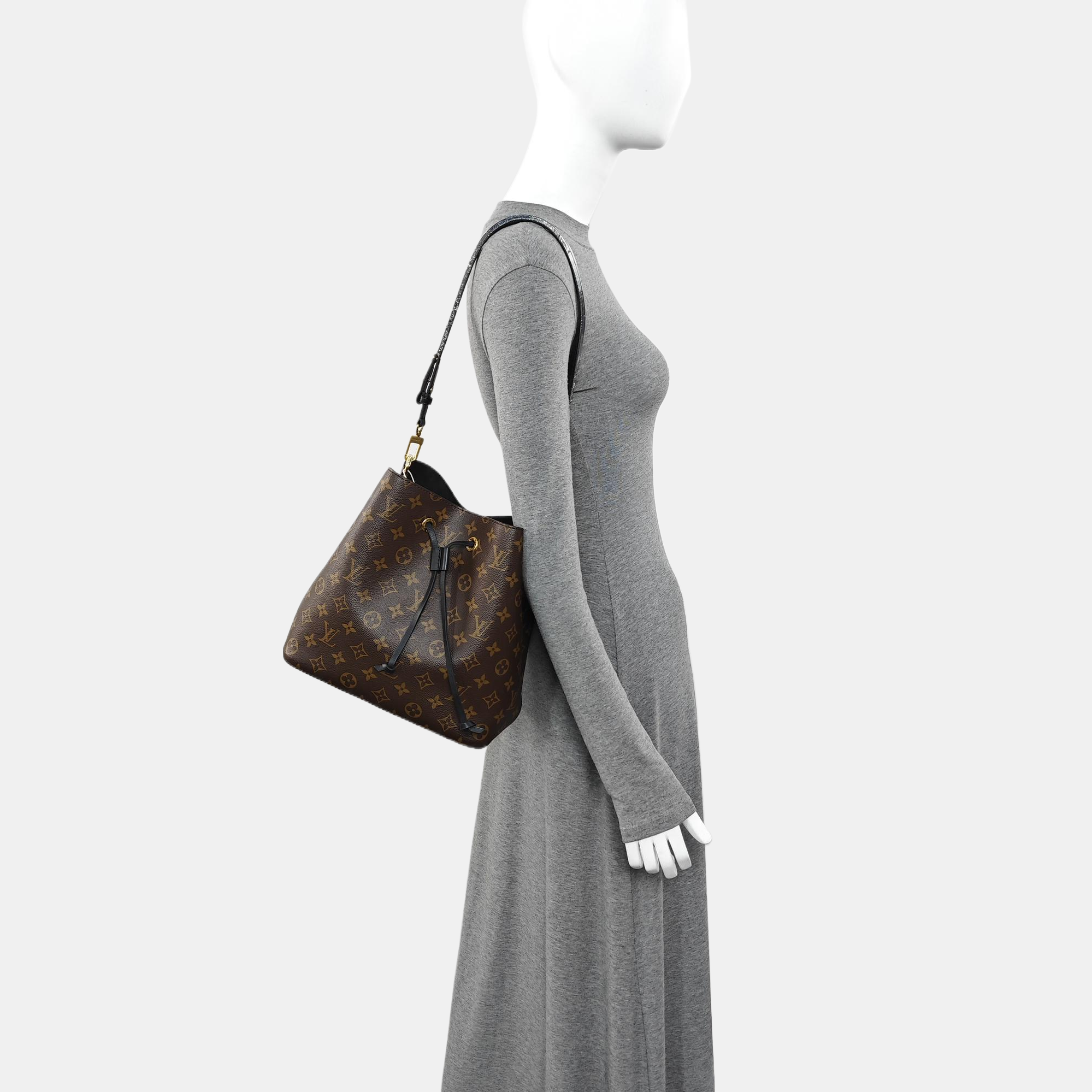 NÉONOÉ MM Monogram Coated Canvas Brown