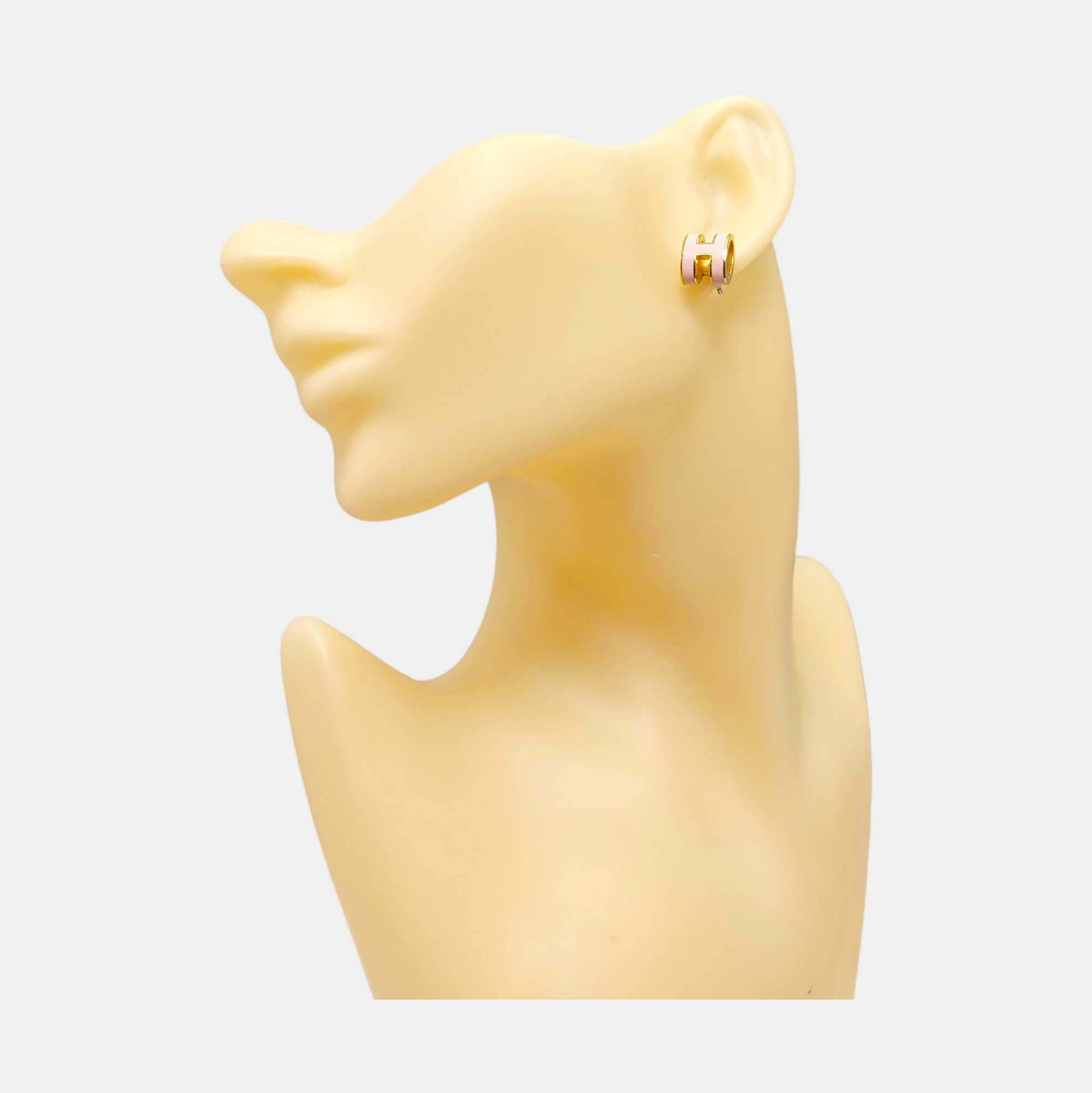 Pop H Metal Red Stud Earrings