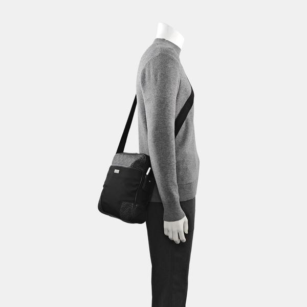 Messenger Fabric Black