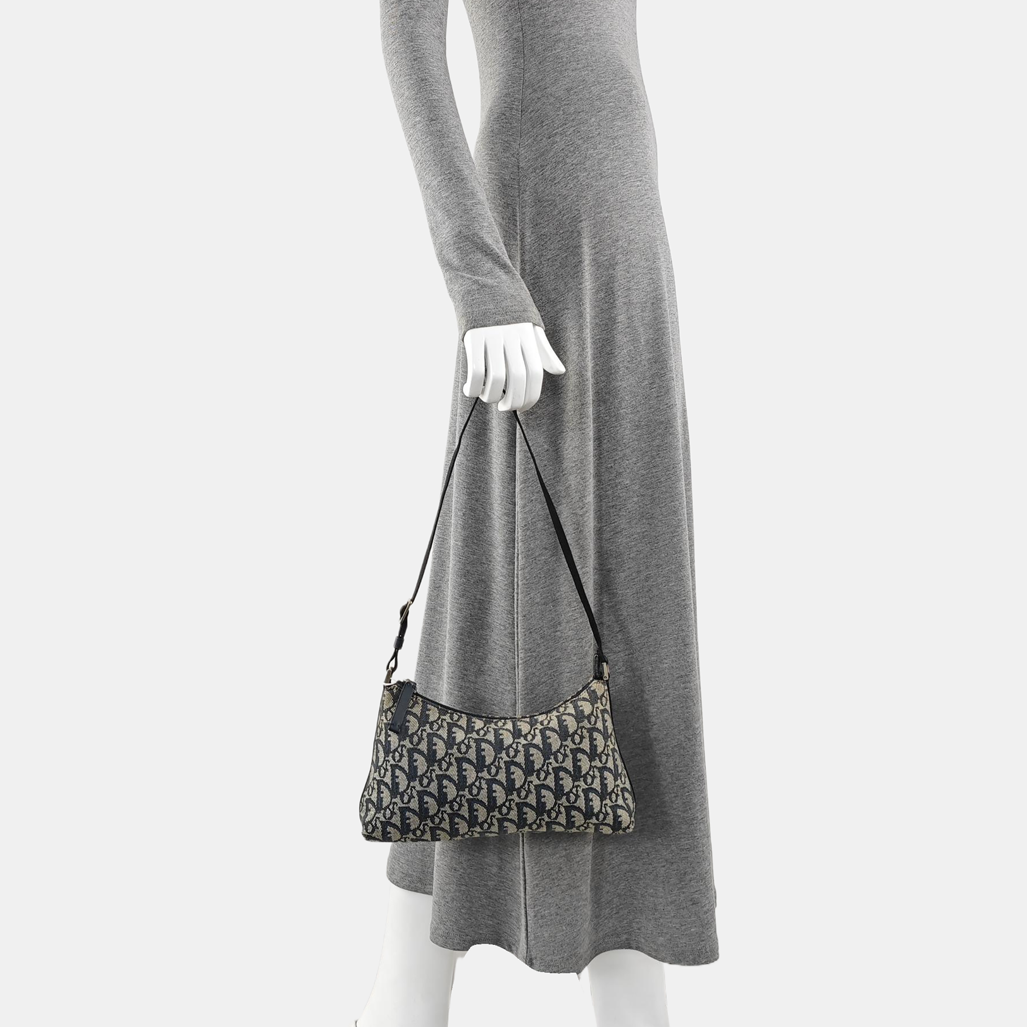 Oblique Canvas Top Handle Bag Black