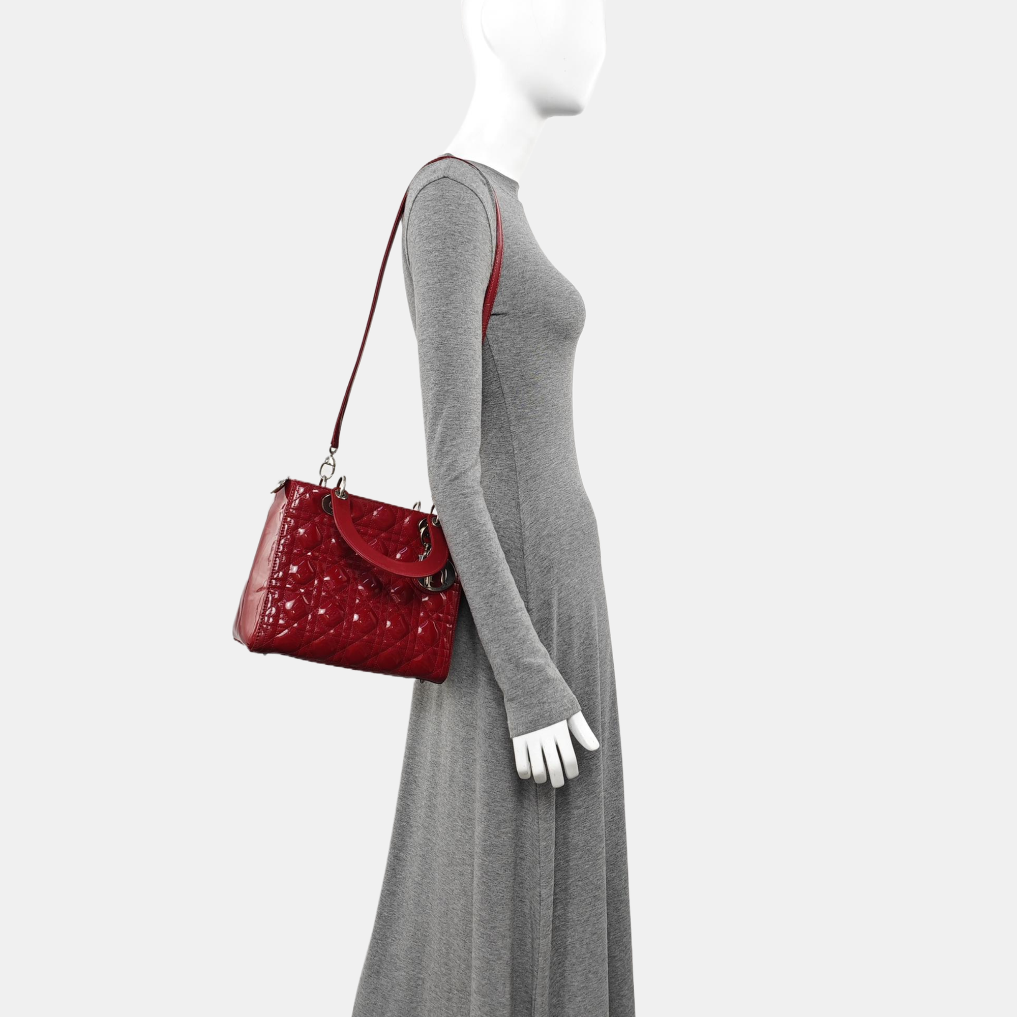 Lady Dior Medium Cannage Patent Leather Red