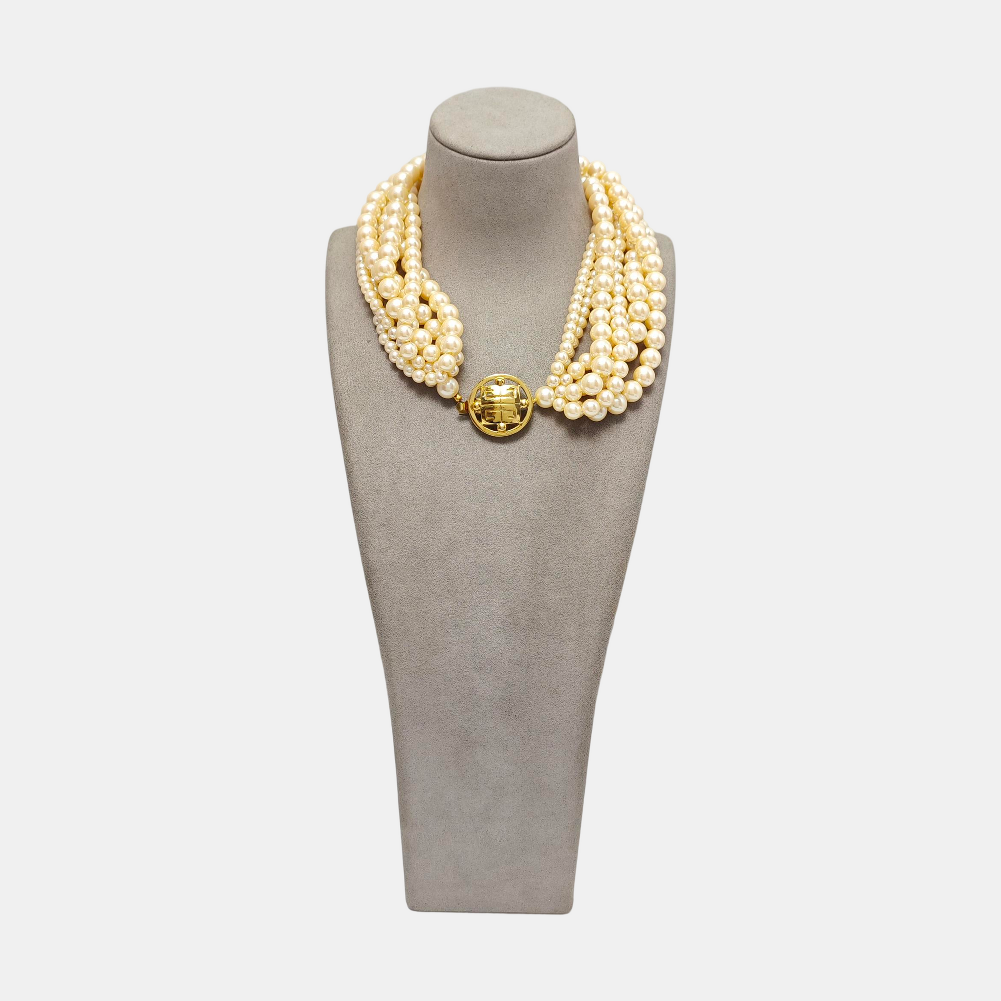 Metal White Necklace