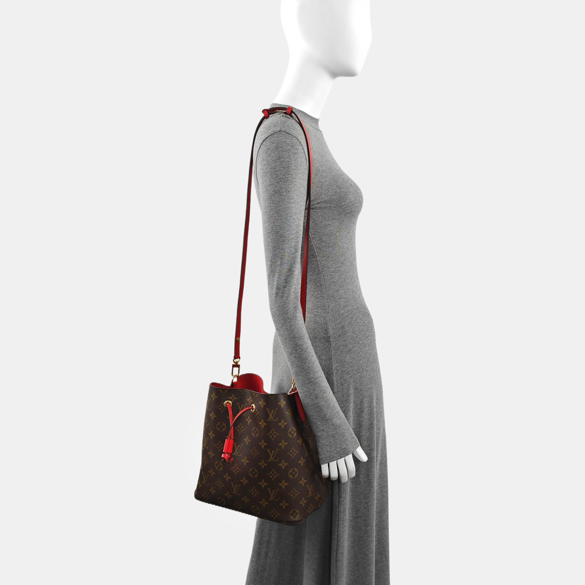 NÉONOÉ MM Monogram Coated Canvas Brown