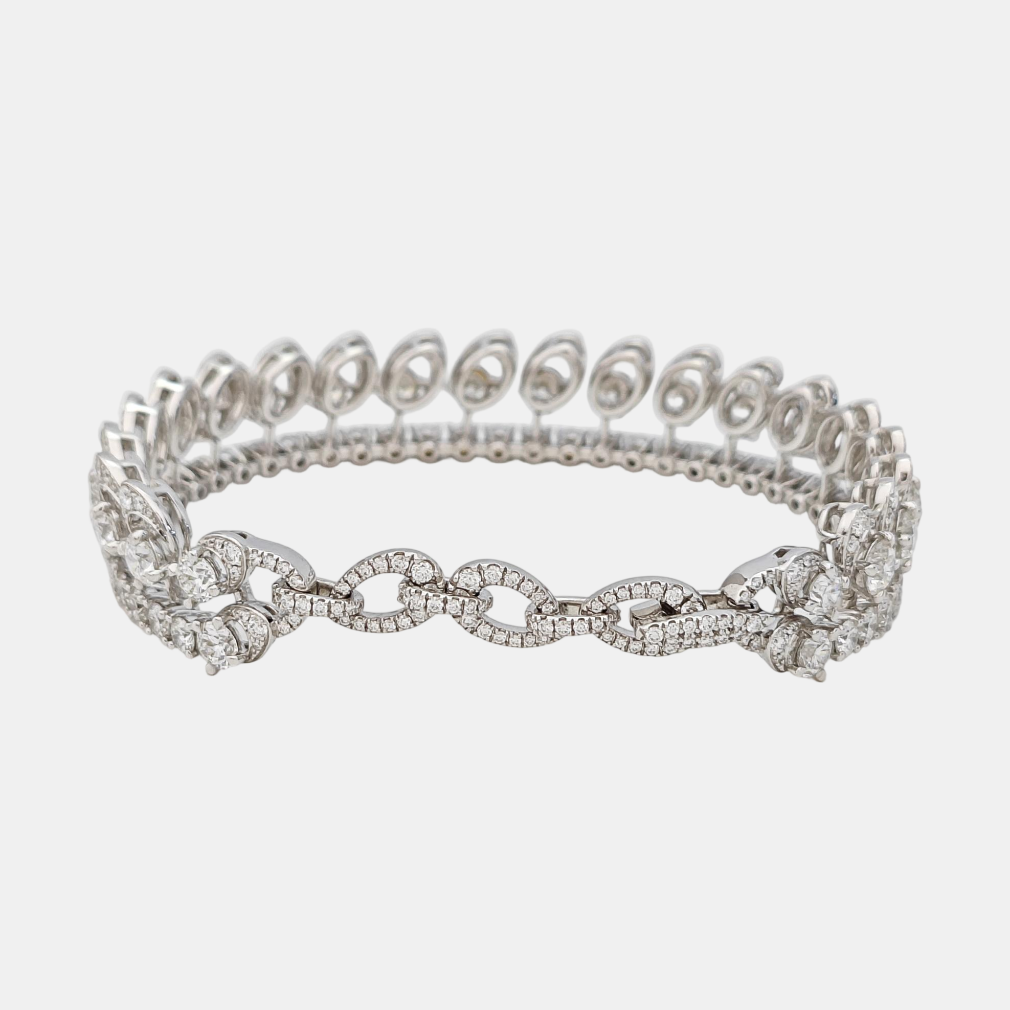 18k White Gold Silver Bangle