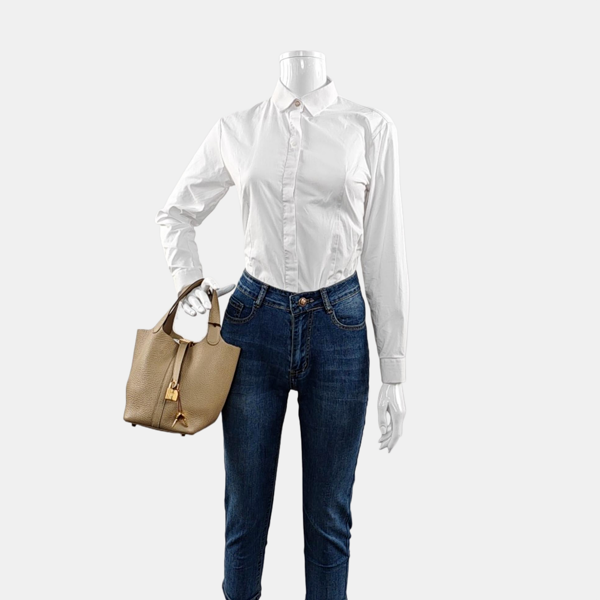 Authenticated pre-owned  Picotin Lock 18 Clemence Beige - Bucket Bag at Looply