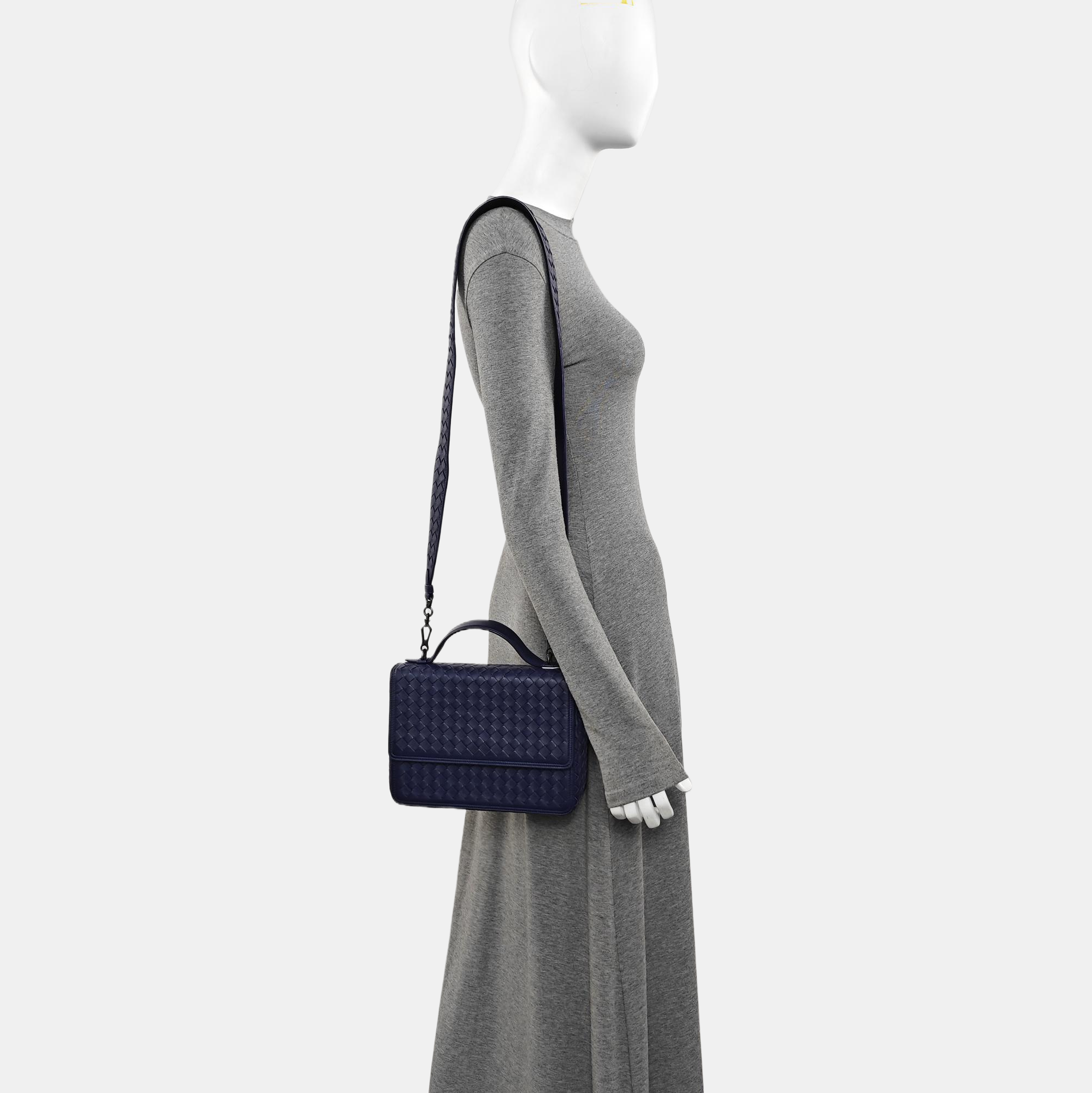 Alumna Calfskin Blue