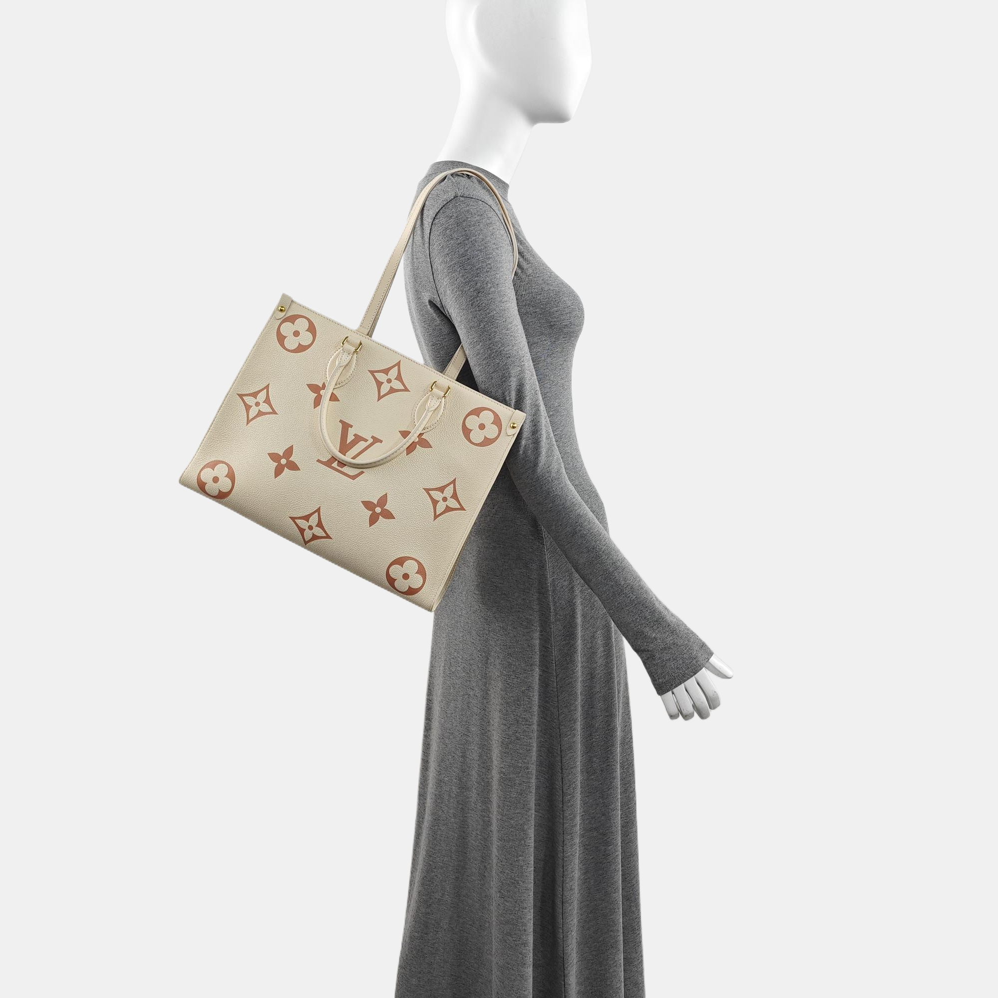 ONTHEGO MM Monogram Calfskin Beige