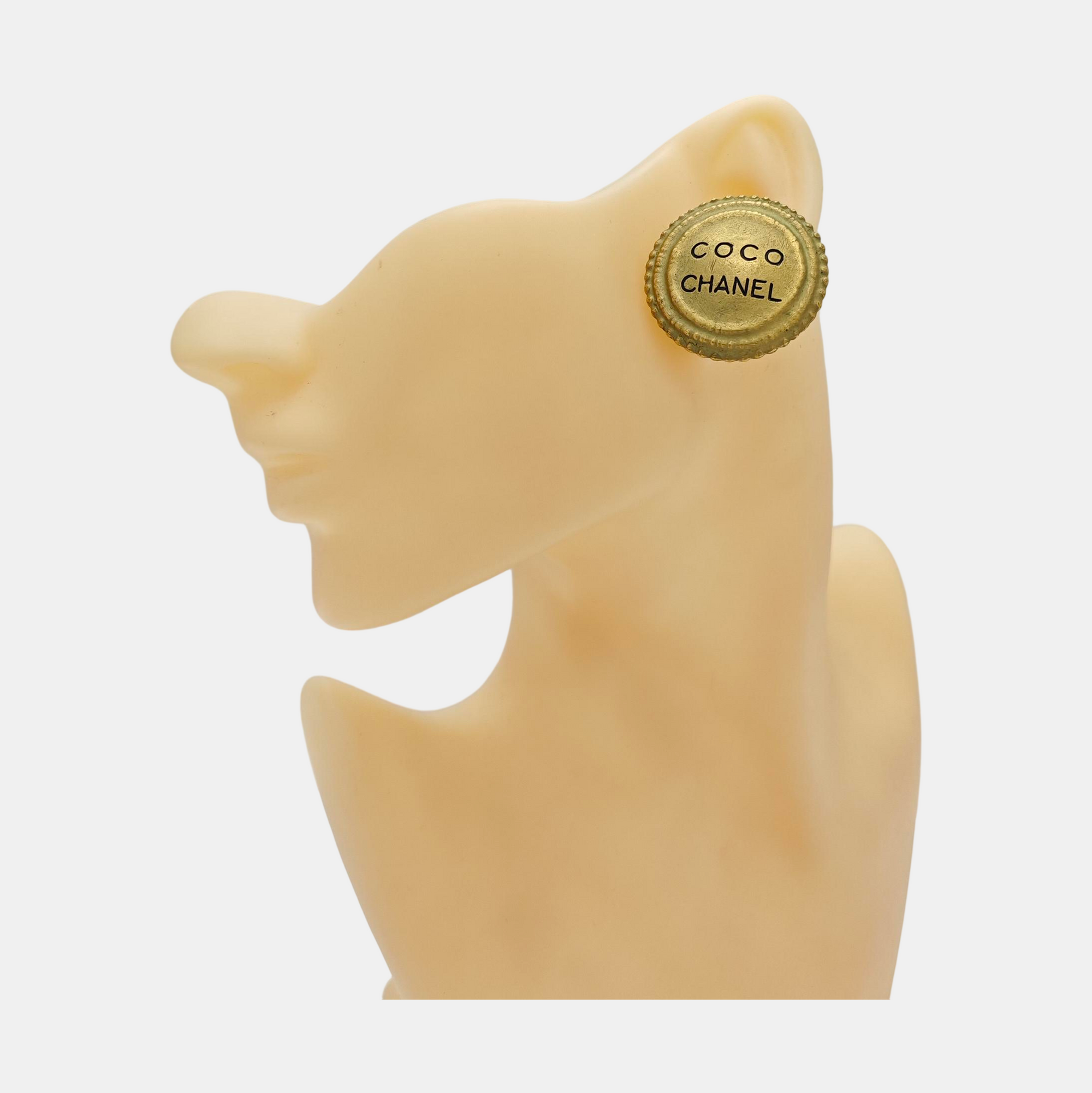 Metal Gold Clip On Earrings