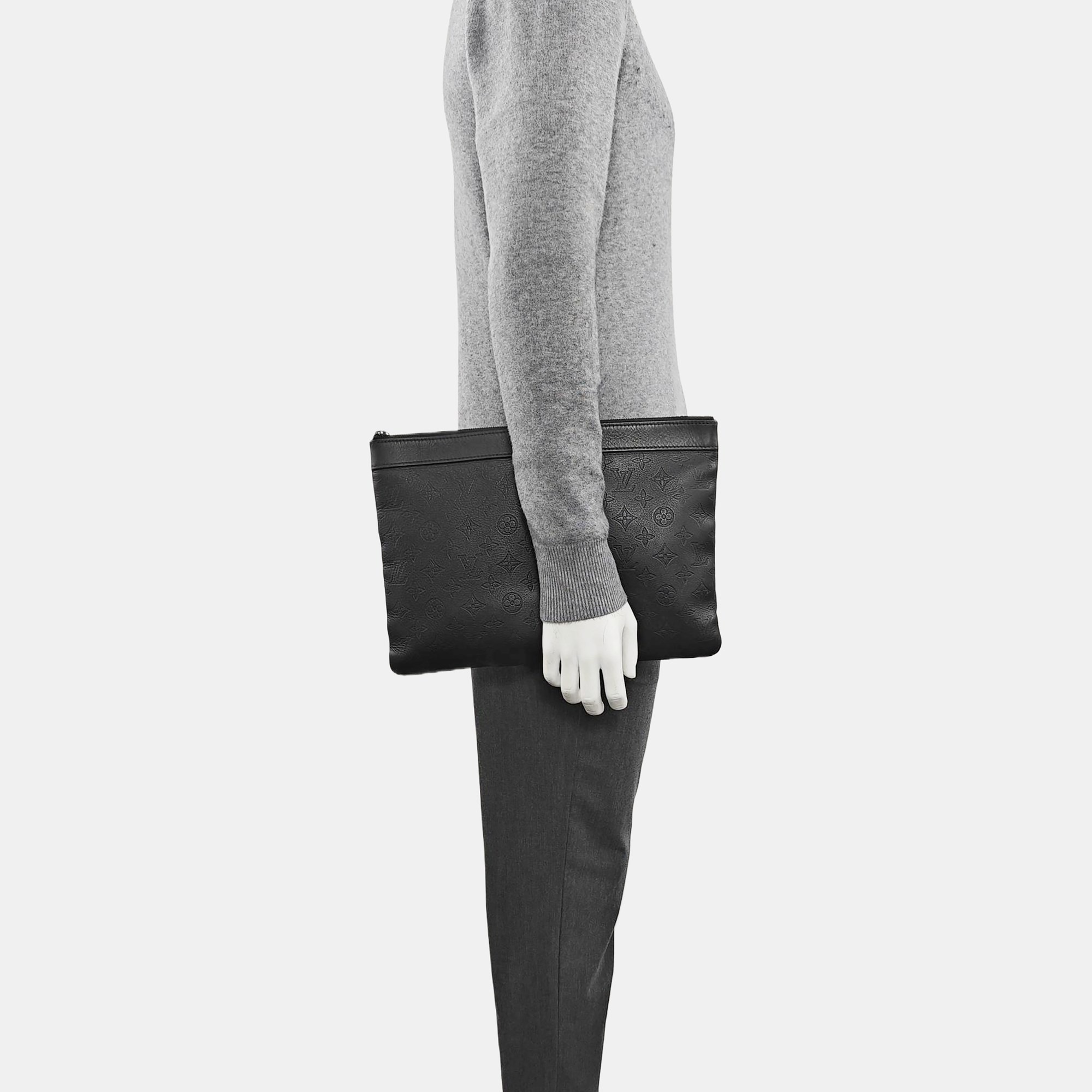 DISCOVERY GM Monogram Calfskin Black