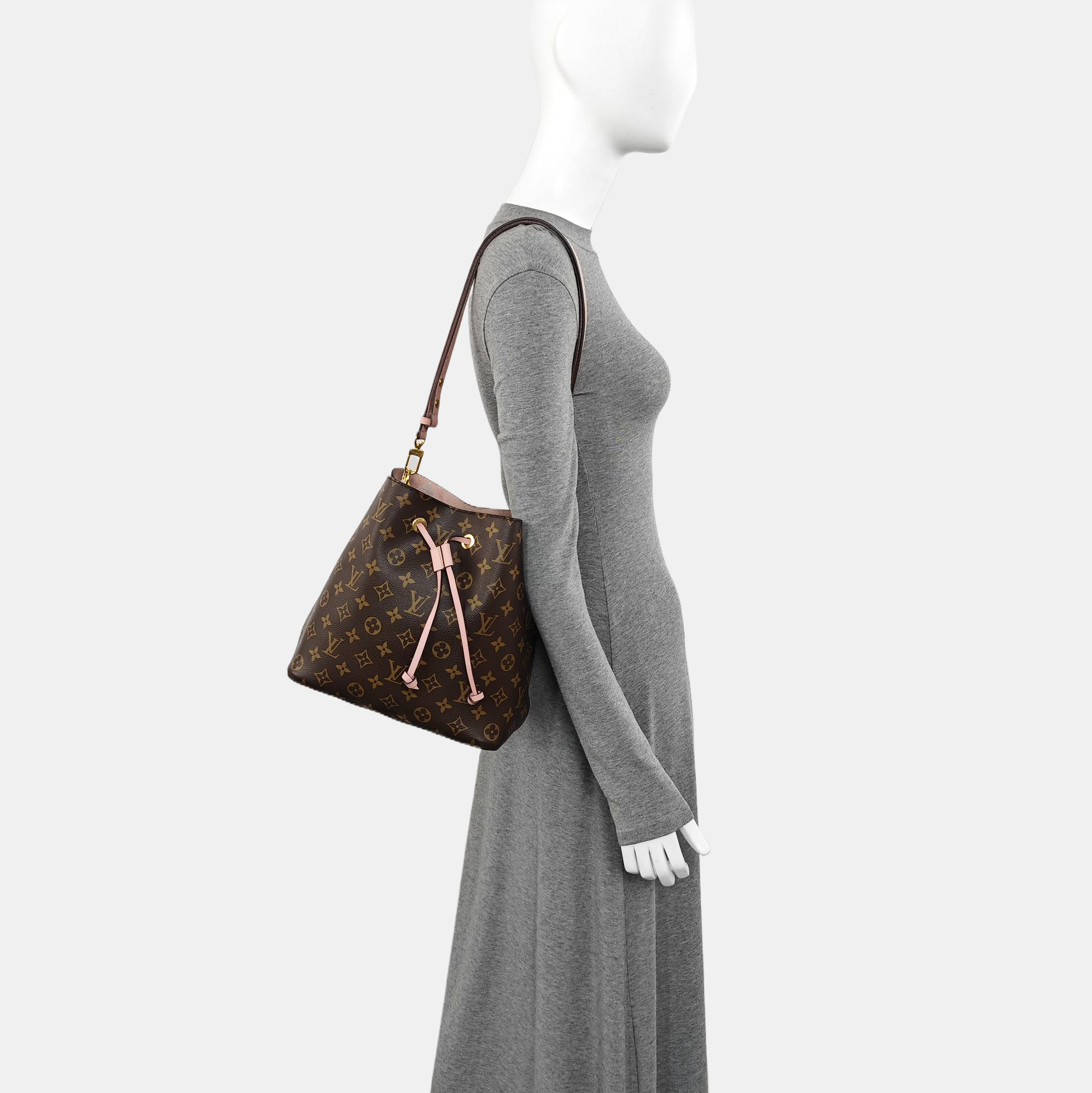 NÉONOÉ MM Monogram Coated Canvas Brown