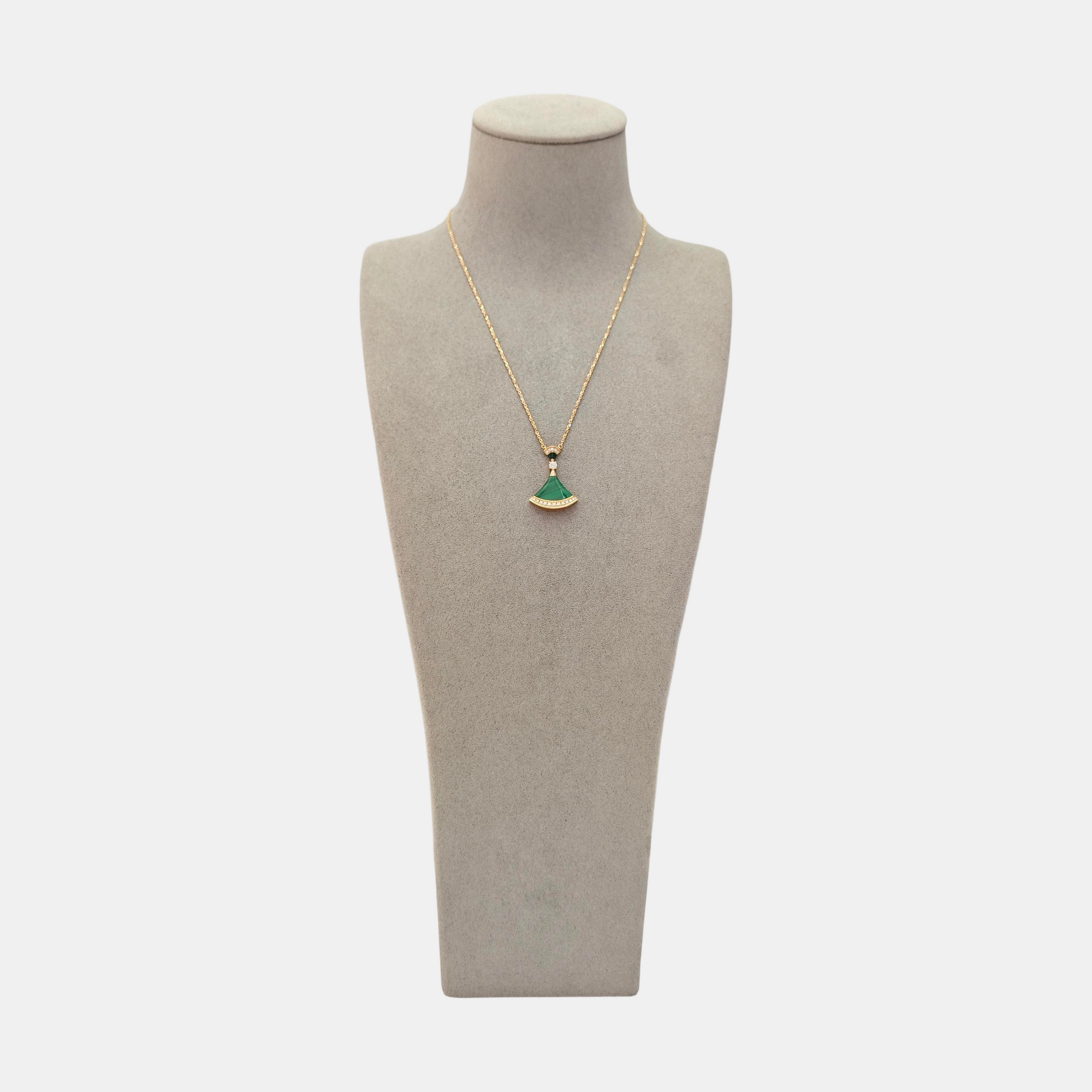 DIVAS' DREAM 18k Rose Gold Green Necklace
