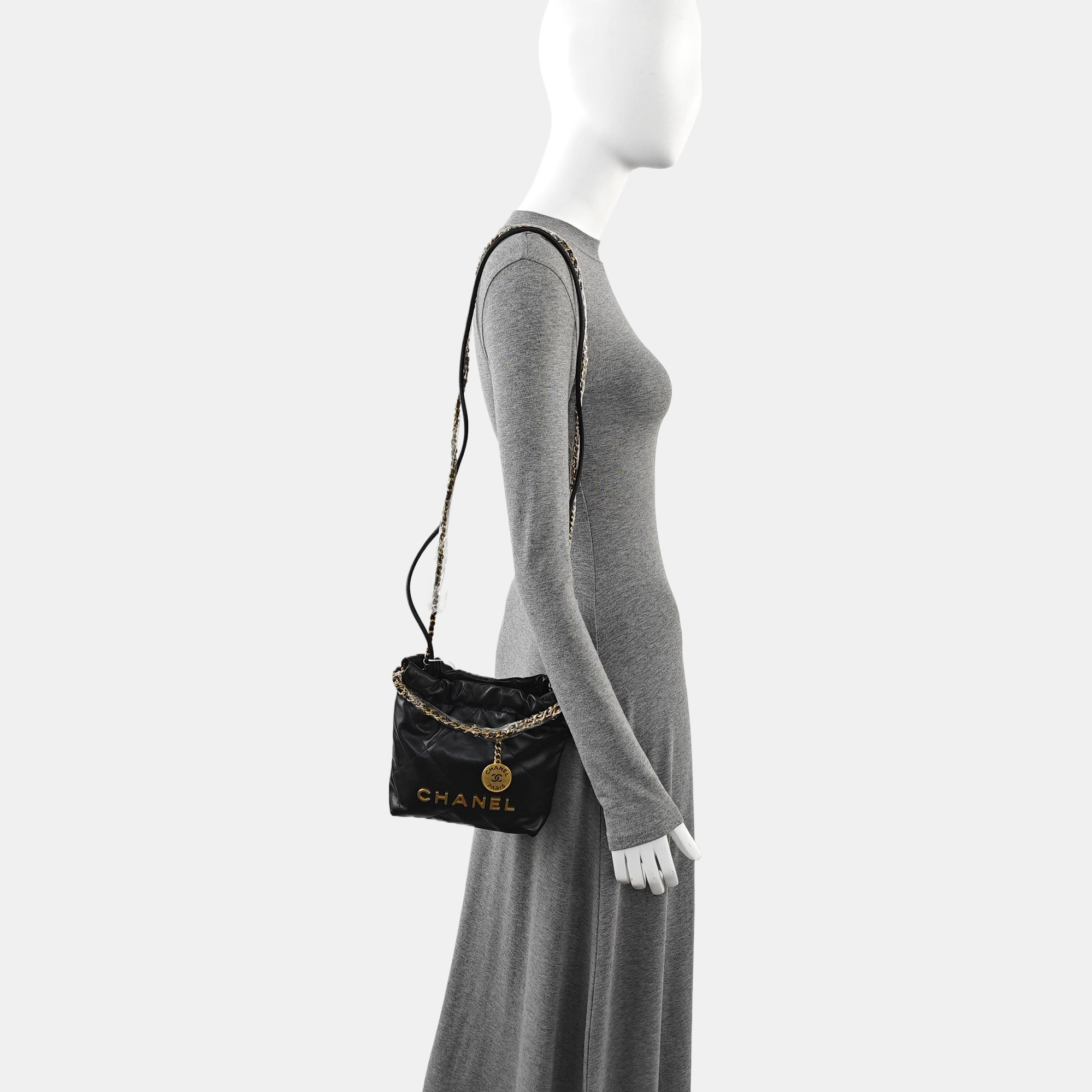 CHANEL 22 Mini Quilted Calfskin Black