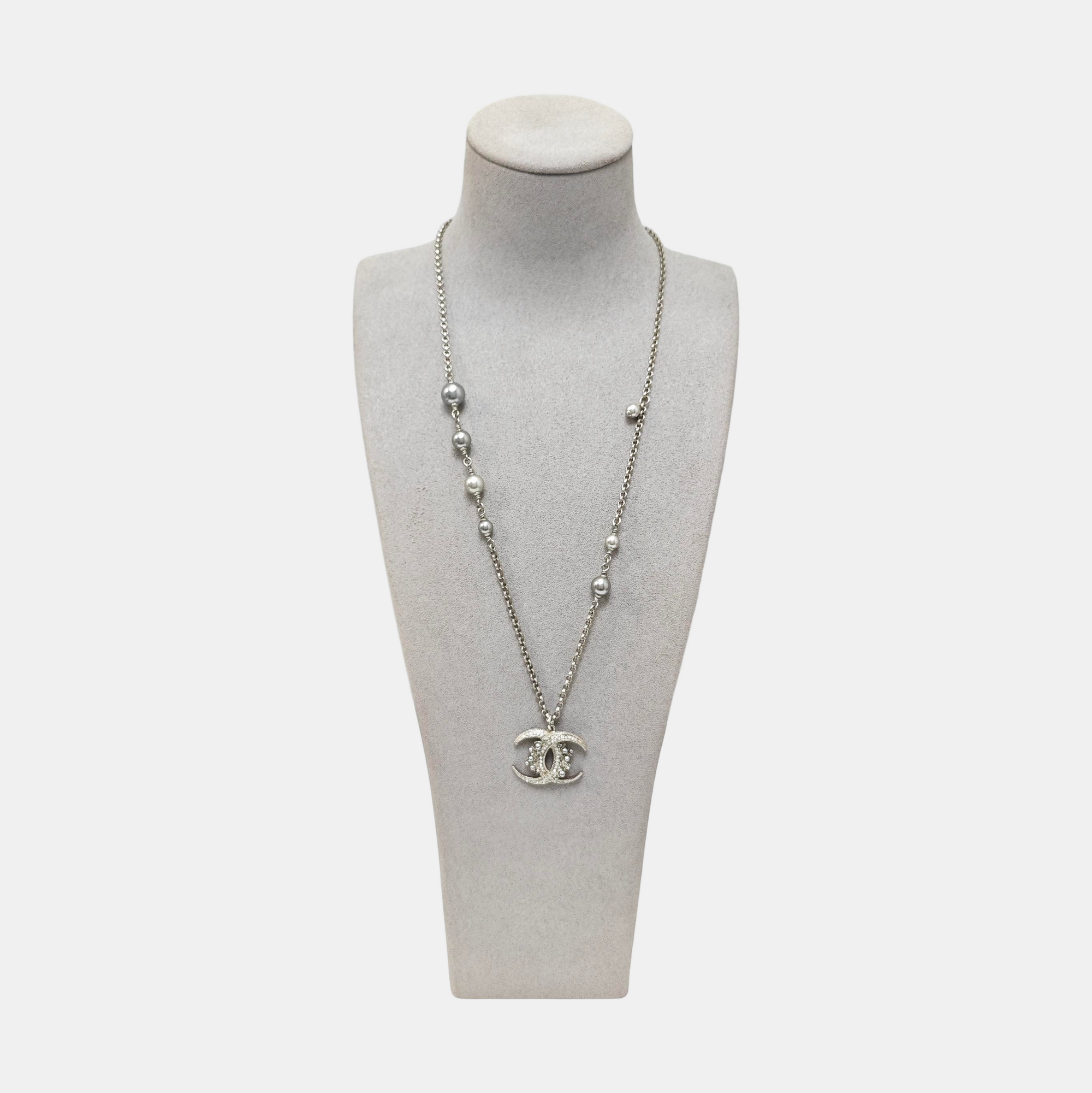 Metal Silver Necklace