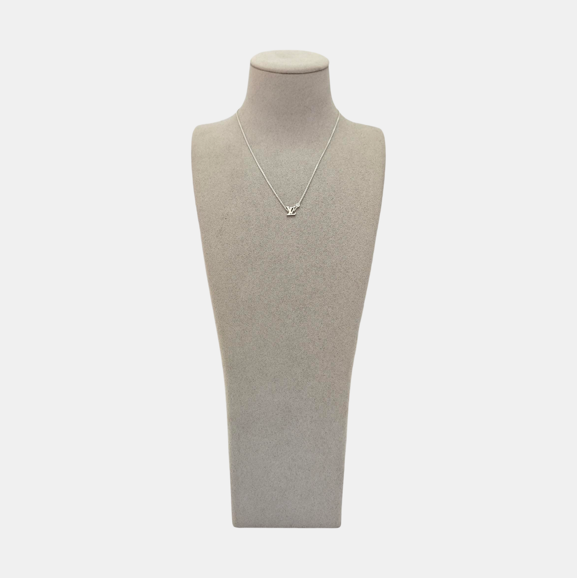 IDYLLE BLOSSOM 18k White Gold Silver Necklace