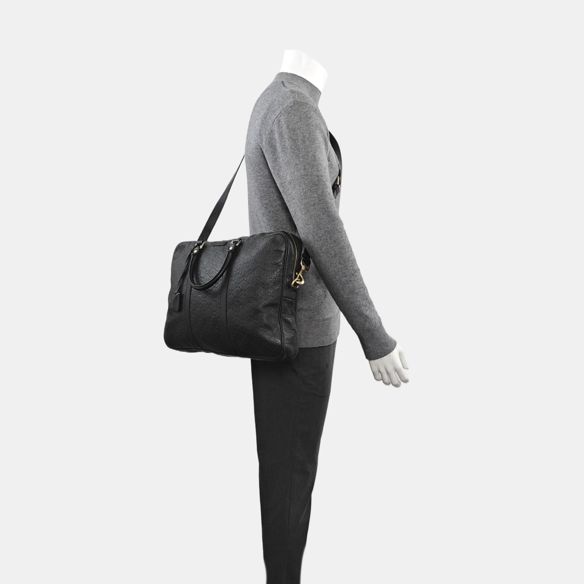 Signature Calfskin Black