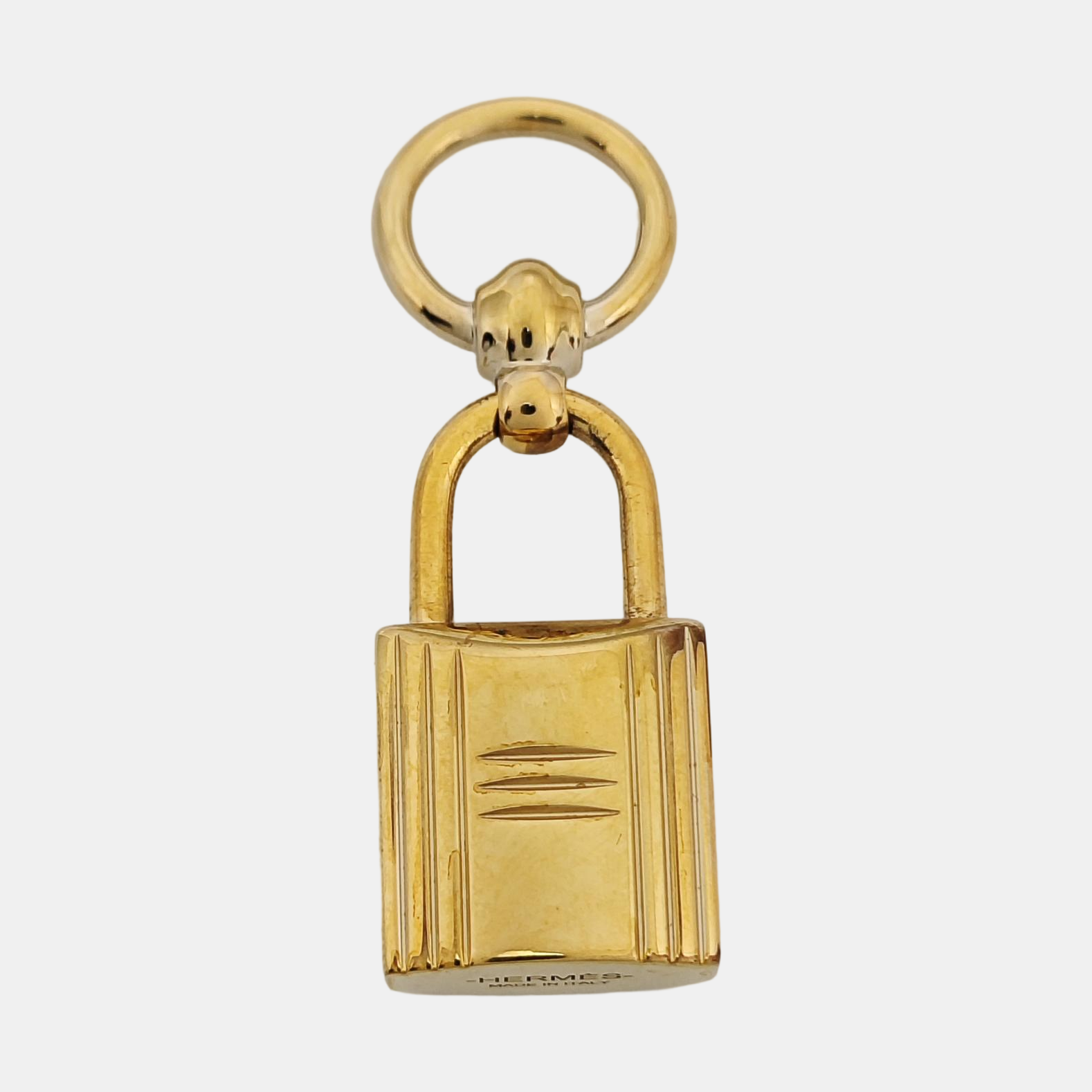 O'kelly Metal Gold Pendant